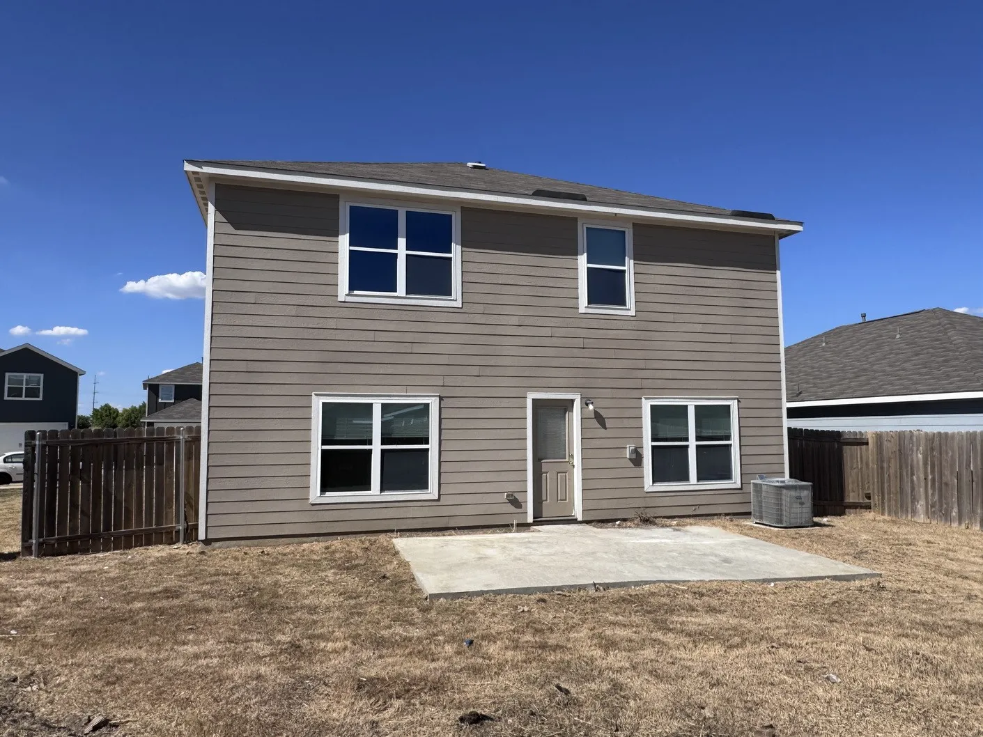 Single Family Residence For Sale in Tarrant County , 1412 Woodwinds Drive, Fort Worth, Texas 76140, 5 Bedroom, 3 Bathroom, 2 Garage spaces, 2,555 Sqft, built in 2022, mls#21385263, Real Estate Agent in Fort Worth, Homes For Sale in Tarrant county, Homes For Sale in Fort Worth, Realtor in Fort Worth Texas, Real Estate Brokerage Independent Realty Texas, Luminita Cordes Realtor