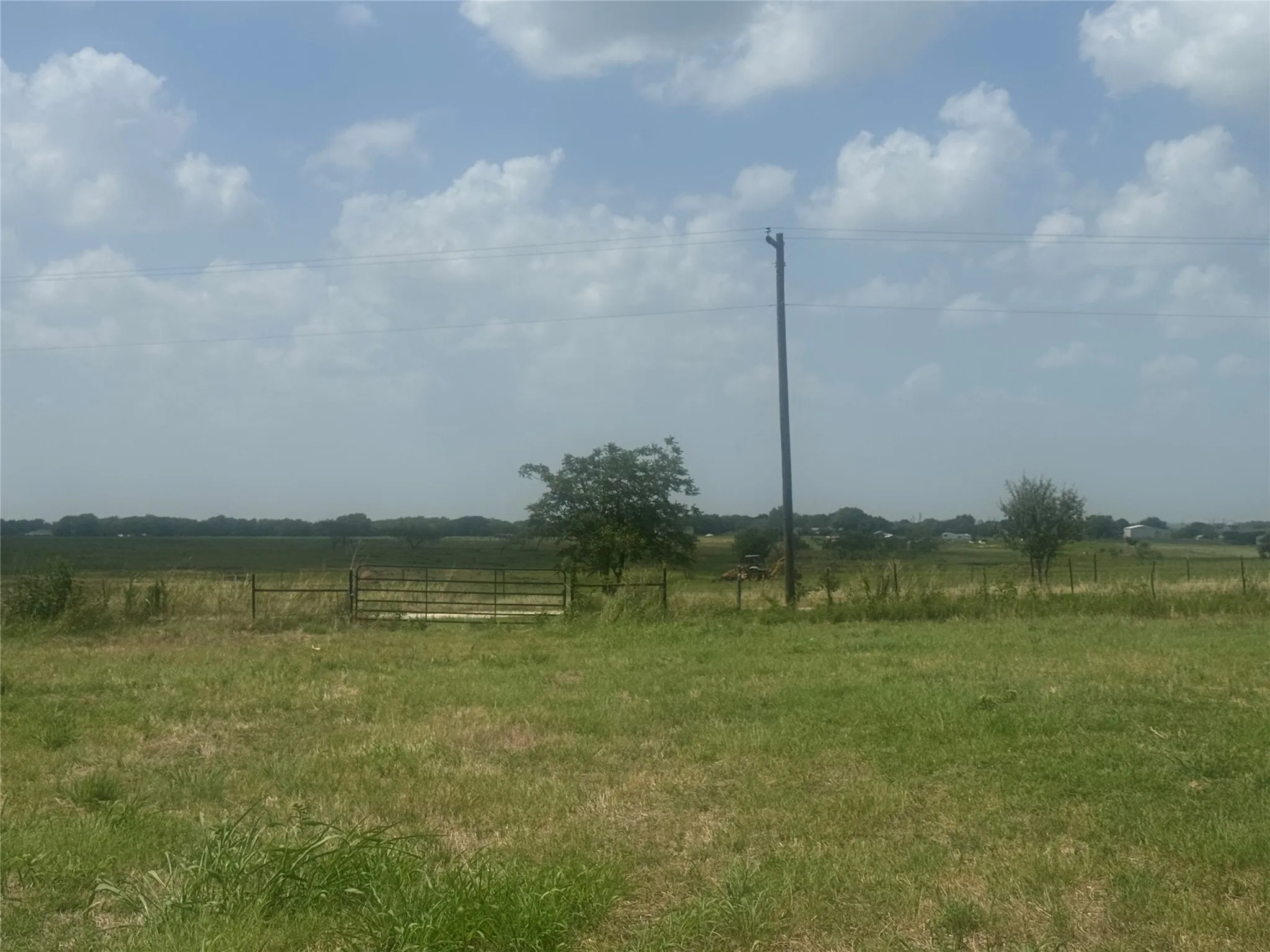Improved Land For Sale in Navarro County , TBD lot 6 NW County RD 0070 Road, Corsicana, Texas 75110, 0, 0, Garage spaces, 0 Sqft, built in 0, mls#21378607, Real Estate Agent in Corsicana, Homes For Sale in Navarro county, Homes For Sale in Corsicana, Realtor in Corsicana Texas, Real Estate Brokerage Independent Realty Texas, Luminita Cordes Realtor