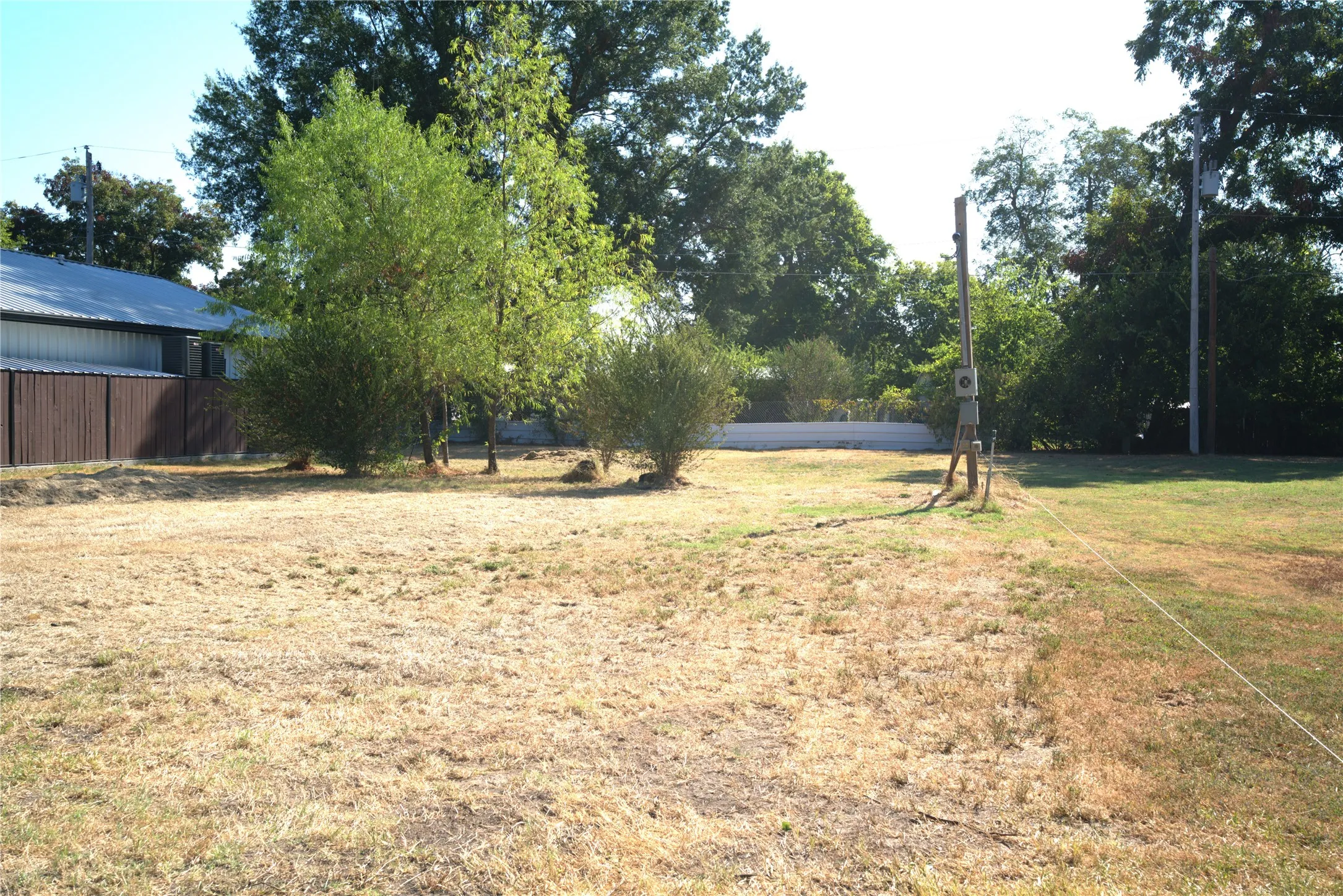 Improved Land For Sale in Lamar County , 130 N Cedar, Blossom, Texas 75416, 0, 0, Garage spaces, 0 Sqft, built in 0, mls#21385275, Real Estate Agent in Blossom, Homes For Sale in Lamar county, Homes For Sale in Blossom, Realtor in Blossom Texas, Real Estate Brokerage Independent Realty Texas, Luminita Cordes Realtor
