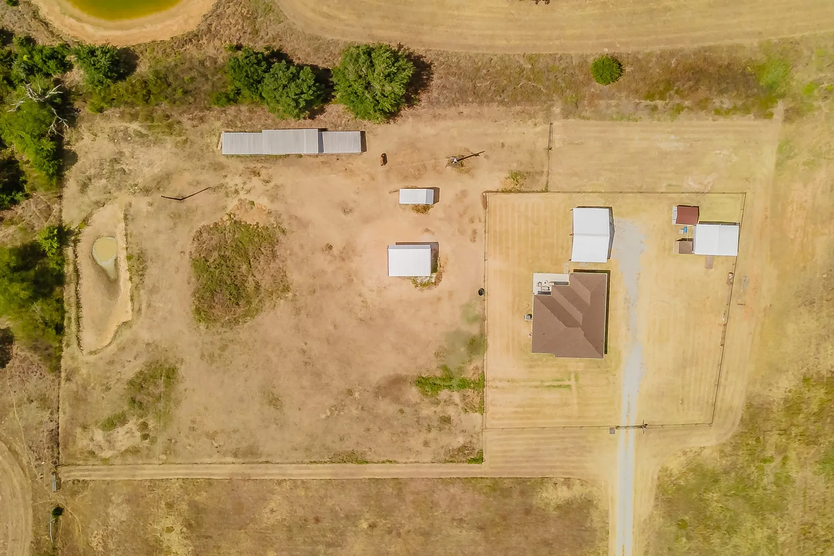 Single Family Residence For Sale in Wise County , 4798 County Road 2690, Alvord, Texas 76225, 3 Bedroom, 2 Bathroom, Garage spaces, 1,338 Sqft, built in 2014, mls#21385267, Real Estate Agent in Alvord, Homes For Sale in Wise county, Homes For Sale in Alvord, Realtor in Alvord Texas, Real Estate Brokerage Independent Realty Texas, Luminita Cordes Realtor
