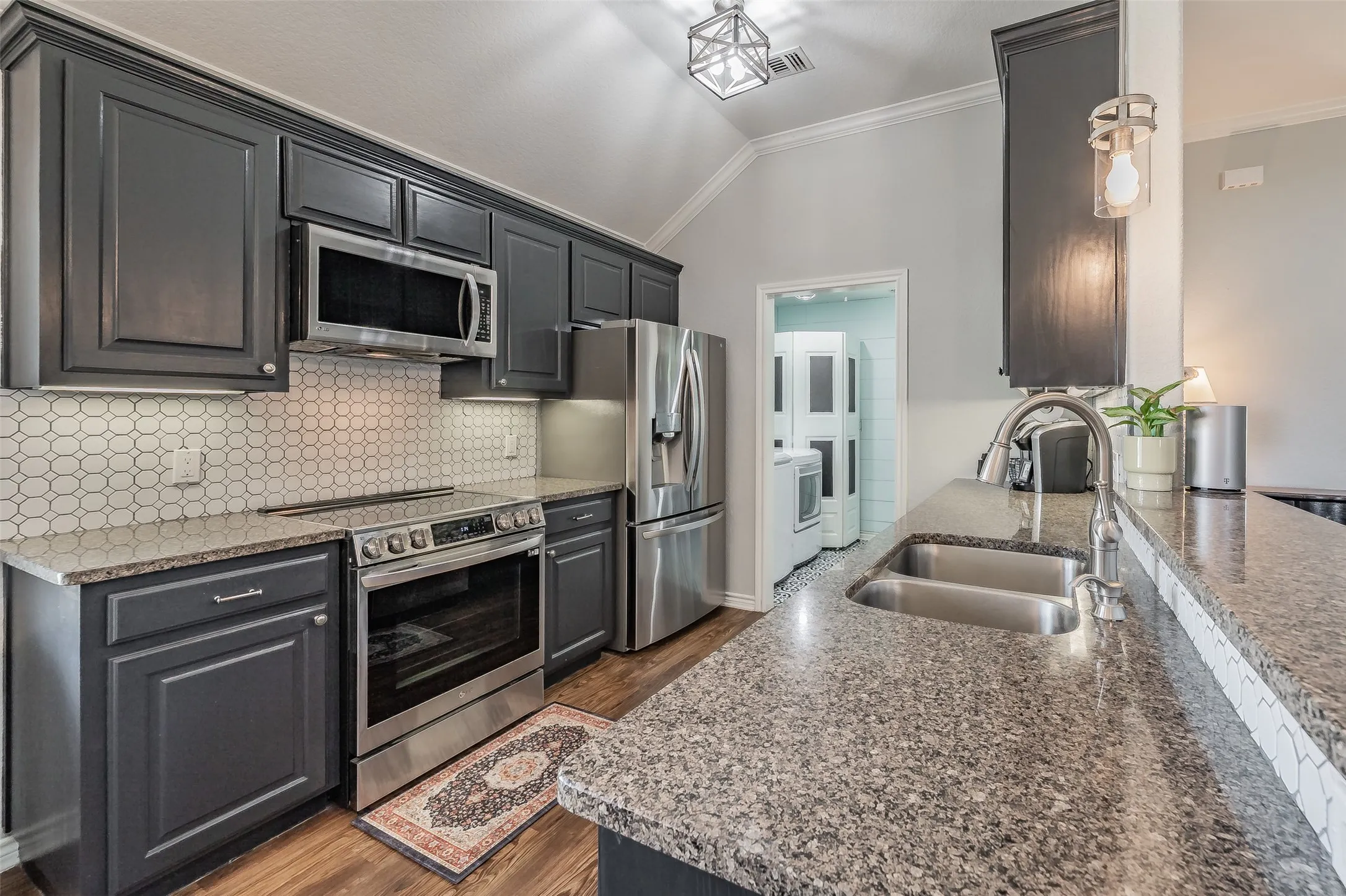 Single Family Residence For Sale in Wise County , 4798 County Road 2690, Alvord, Texas 76225, 3 Bedroom, 2 Bathroom, Garage spaces, 1,338 Sqft, built in 2014, mls#21385267, Real Estate Agent in Alvord, Homes For Sale in Wise county, Homes For Sale in Alvord, Realtor in Alvord Texas, Real Estate Brokerage Independent Realty Texas, Luminita Cordes Realtor