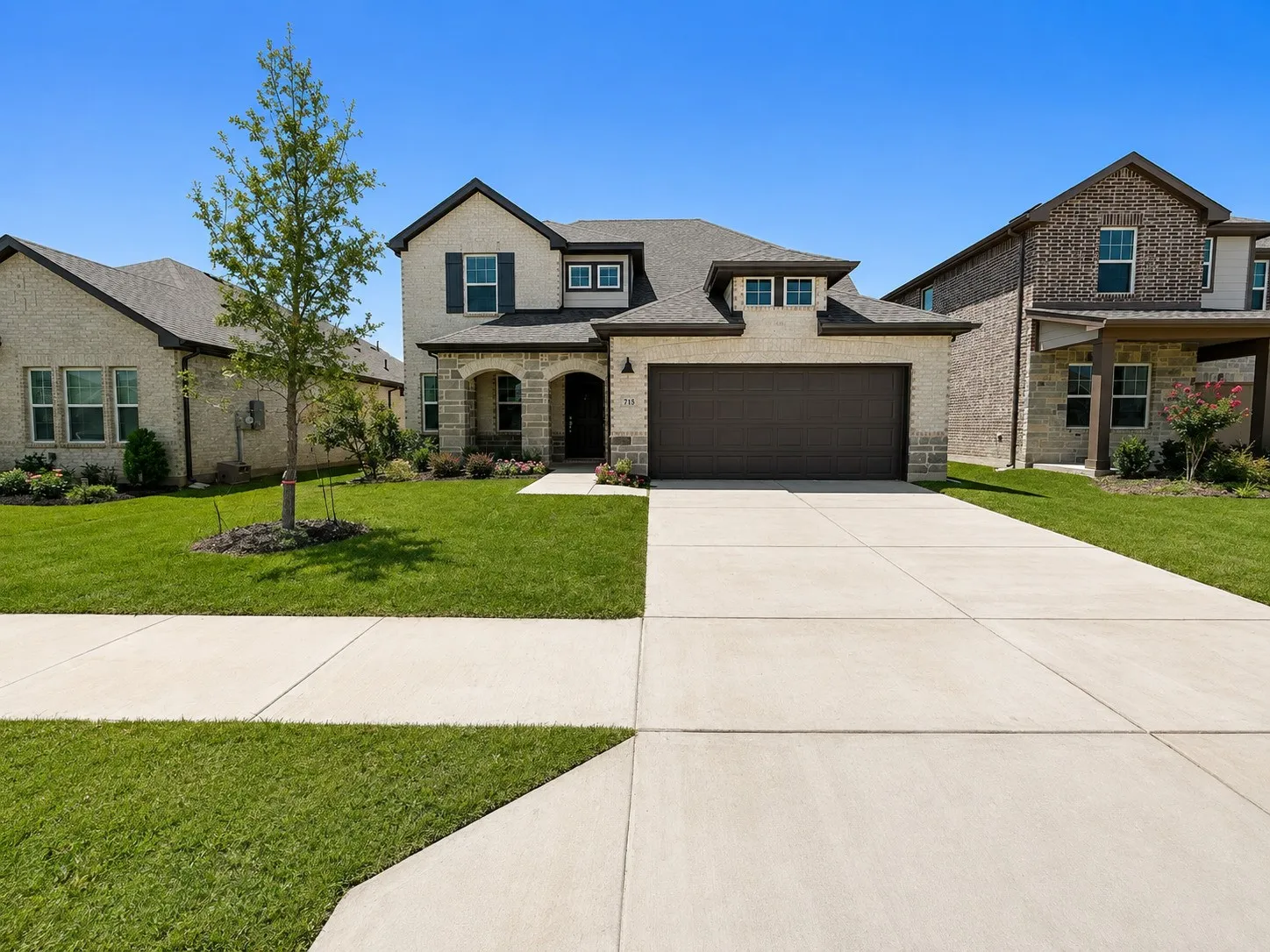 Single Family Residence For Rent in Collin County , 715 Roanoke Drive, Princeton, Texas 75407, 4 Bedroom, 4 Bathroom, 2 Garage spaces, 2,600 Sqft, built in 2025, mls#21385287, Real Estate Agent in Princeton, Homes For Rent in Collin county, Homes For Rent in Princeton, Realtor in Princeton Texas, Real Estate Brokerage Independent Realty Texas, Luminita Cordes Realtor