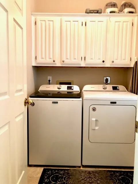 Single Family Residence For Rent in Dallas County , 3896 Weller Run Court, Addison, Texas 75001, 3 Bedroom, 2 Bathroom, 2 Garage spaces, 1,903 Sqft, built in 1992, mls#21385288, Real Estate Agent in Addison, Homes For Rent in Dallas county, Homes For Rent in Addison, Realtor in Addison Texas, Real Estate Brokerage Independent Realty Texas, Luminita Cordes Realtor