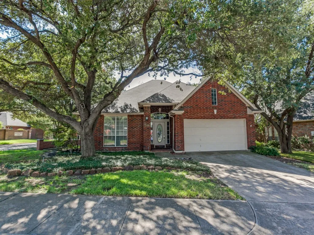 Single Family Residence For Rent in Dallas County , 3896 Weller Run Court, Addison, Texas 75001, 3 Bedroom, 2 Bathroom, 2 Garage spaces, 1,903 Sqft, built in 1992, mls#21385288, Real Estate Agent in Addison, Homes For Rent in Dallas county, Homes For Rent in Addison, Realtor in Addison Texas, Real Estate Brokerage Independent Realty Texas, Luminita Cordes Realtor