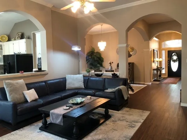 Single Family Residence For Rent in Dallas County , 3896 Weller Run Court, Addison, Texas 75001, 3 Bedroom, 2 Bathroom, 2 Garage spaces, 1,903 Sqft, built in 1992, mls#21385288, Real Estate Agent in Addison, Homes For Rent in Dallas county, Homes For Rent in Addison, Realtor in Addison Texas, Real Estate Brokerage Independent Realty Texas, Luminita Cordes Realtor