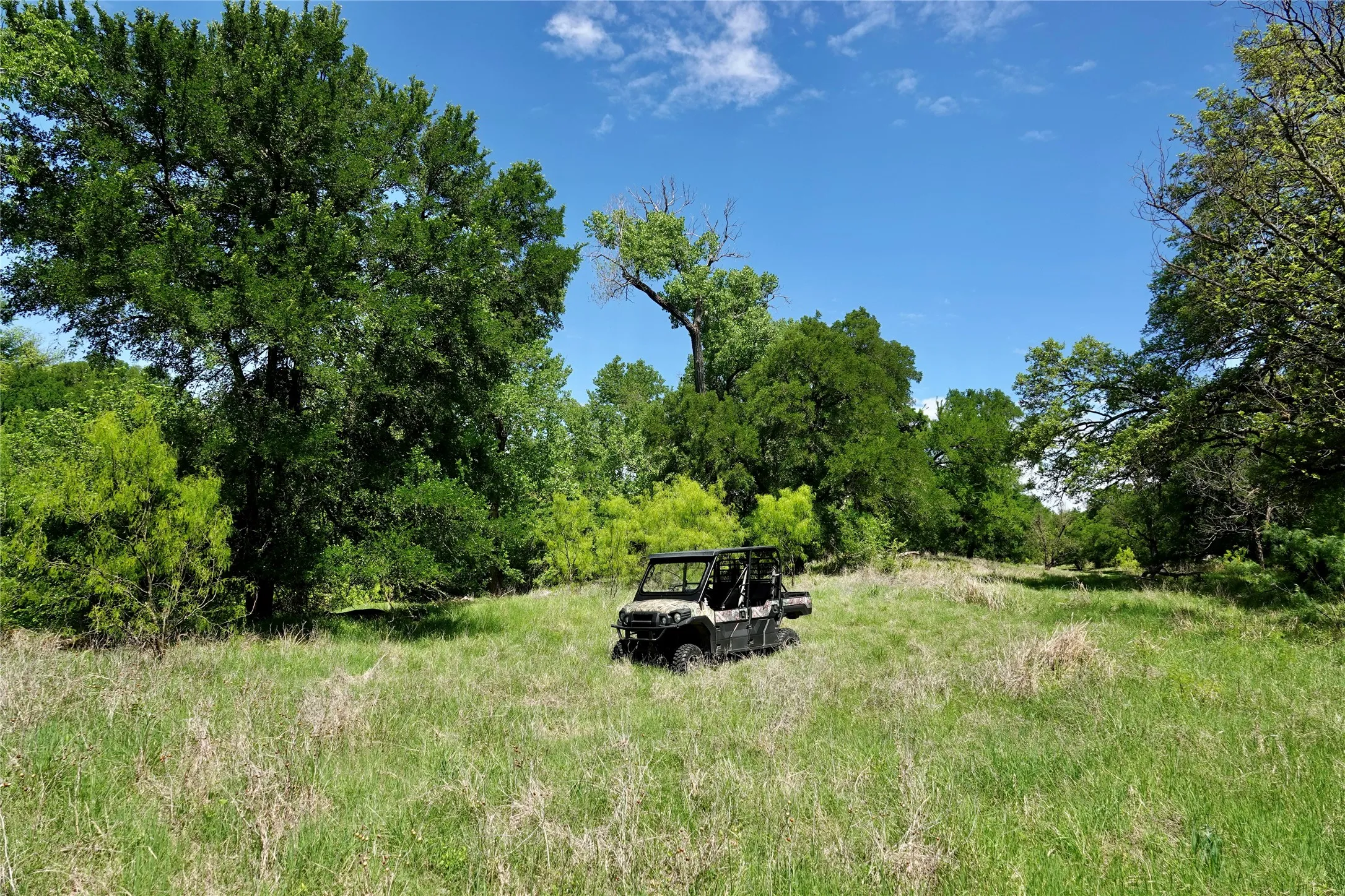 Single Family Residence For Sale in Mills County , 588 County Road 430, Goldthwaite, Texas 76844, 1 Bedroom, 1 Bathroom, Garage spaces, 720 Sqft, built in 1980, mls#21385291, Real Estate Agent in Goldthwaite, Homes For Sale in Mills county, Homes For Sale in Goldthwaite, Realtor in Goldthwaite Texas, Real Estate Brokerage Independent Realty Texas, Luminita Cordes Realtor