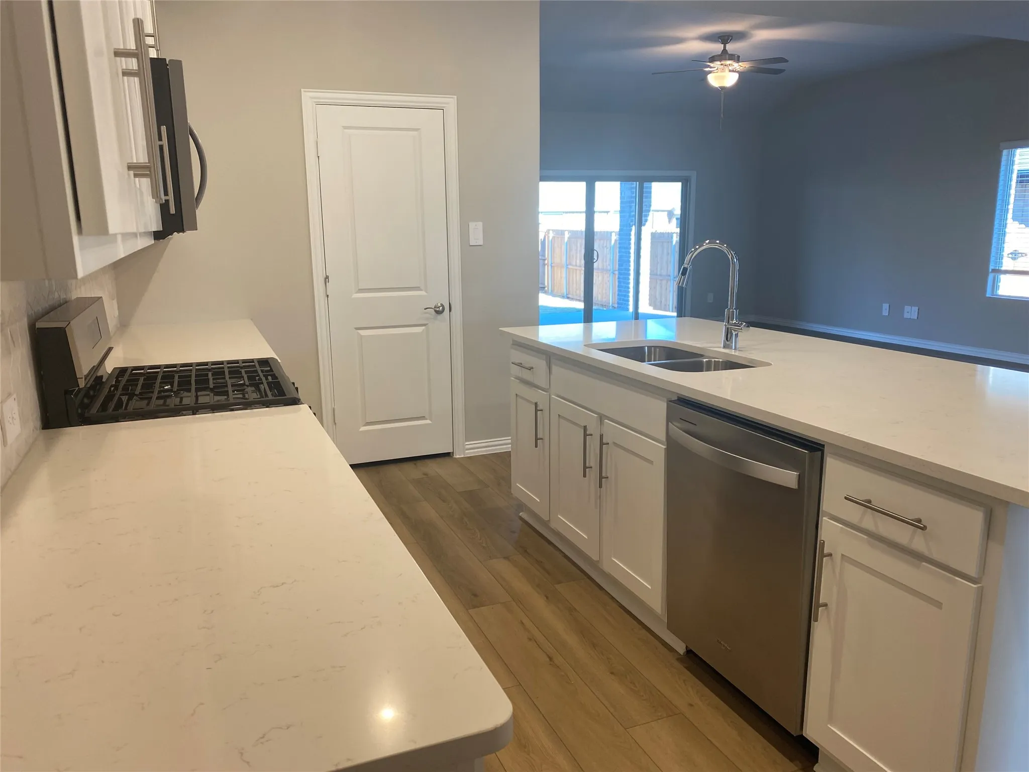 Single Family Residence For Rent in Dallas County , 2129 Mustang Way, Seagoville, Texas 75159, 4 Bedroom, 4 Bathroom, 2 Garage spaces, 3,082 Sqft, built in 2025, mls#21385297, Real Estate Agent in Seagoville, Homes For Rent in Dallas county, Homes For Rent in Seagoville, Realtor in Seagoville Texas, Real Estate Brokerage Independent Realty Texas, Luminita Cordes Realtor