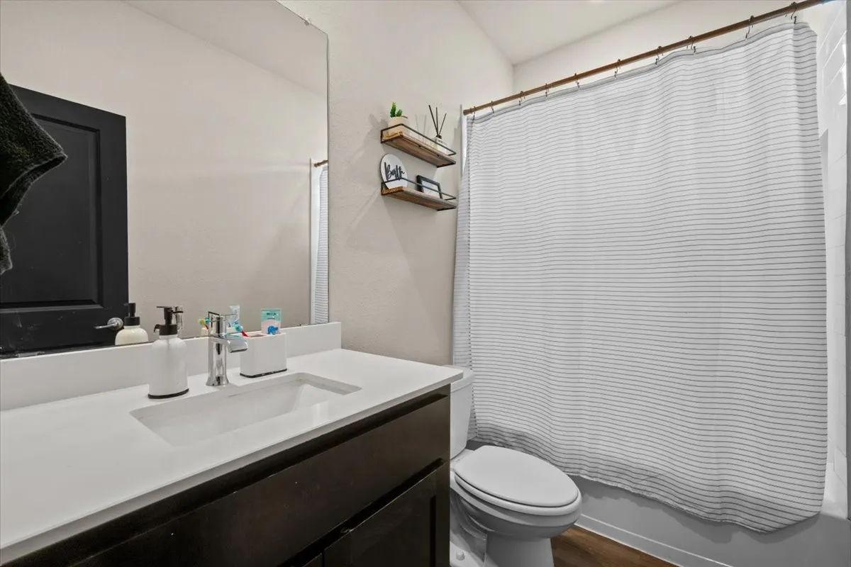 Single Family Residence For Sale in Parker County , 2424 O Conner Ranch Drive, Weatherford, Texas 76087, 4 Bedroom, 2 Bathroom, 2 Garage spaces, 1,797 Sqft, built in 2021, mls#21374357, Real Estate Agent in Weatherford, Homes For Sale in Parker county, Homes For Sale in Weatherford, Realtor in Weatherford Texas, Real Estate Brokerage Independent Realty Texas, Luminita Cordes Realtor