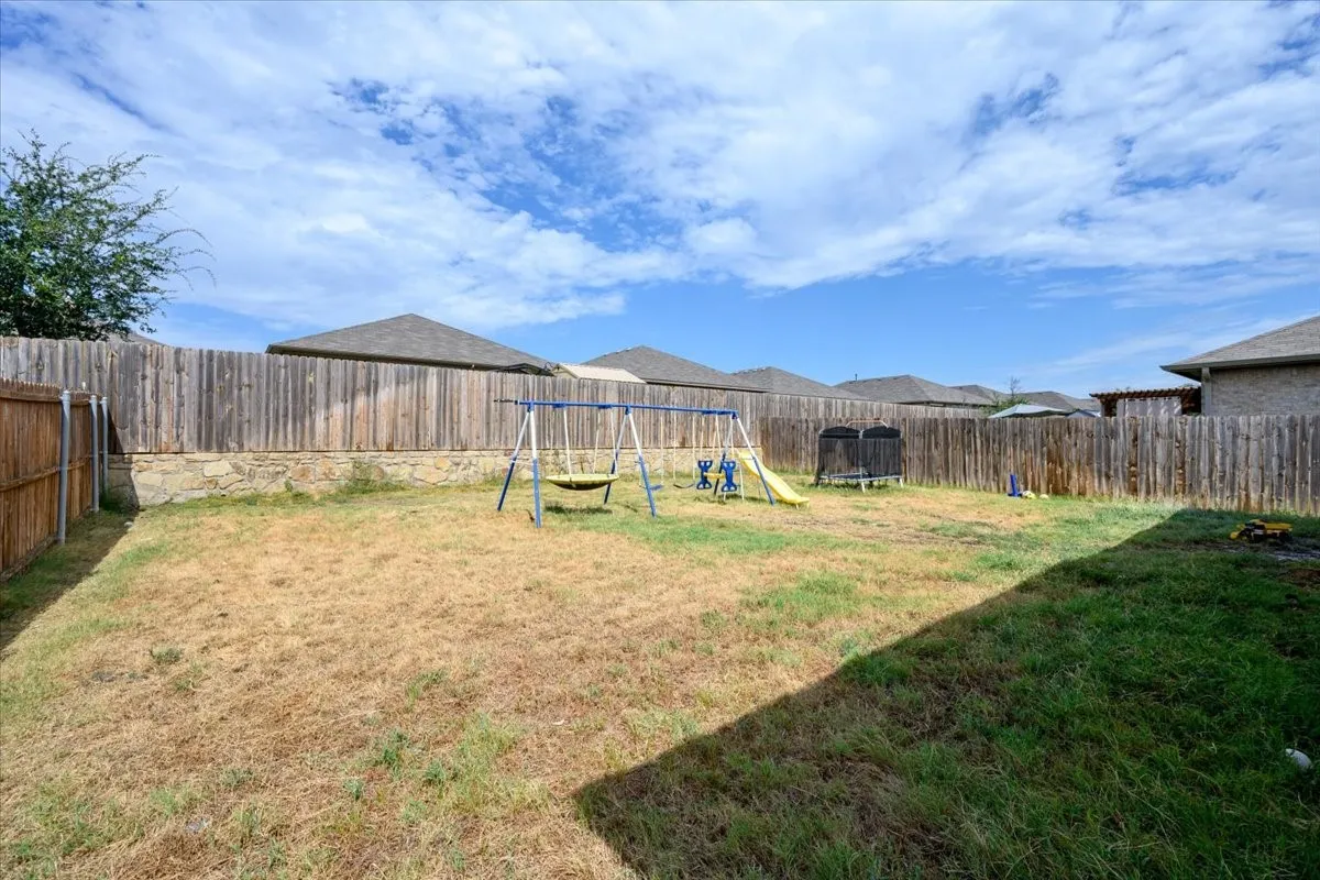 Single Family Residence For Sale in Parker County , 2424 O Conner Ranch Drive, Weatherford, Texas 76087, 4 Bedroom, 2 Bathroom, 2 Garage spaces, 1,797 Sqft, built in 2021, mls#21374357, Real Estate Agent in Weatherford, Homes For Sale in Parker county, Homes For Sale in Weatherford, Realtor in Weatherford Texas, Real Estate Brokerage Independent Realty Texas, Luminita Cordes Realtor
