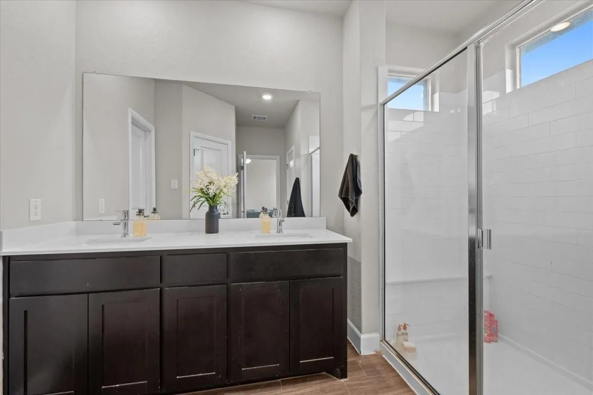 Single Family Residence For Sale in Parker County , 2424 O Conner Ranch Drive, Weatherford, Texas 76087, 4 Bedroom, 2 Bathroom, 2 Garage spaces, 1,797 Sqft, built in 2021, mls#21374357, Real Estate Agent in Weatherford, Homes For Sale in Parker county, Homes For Sale in Weatherford, Realtor in Weatherford Texas, Real Estate Brokerage Independent Realty Texas, Luminita Cordes Realtor