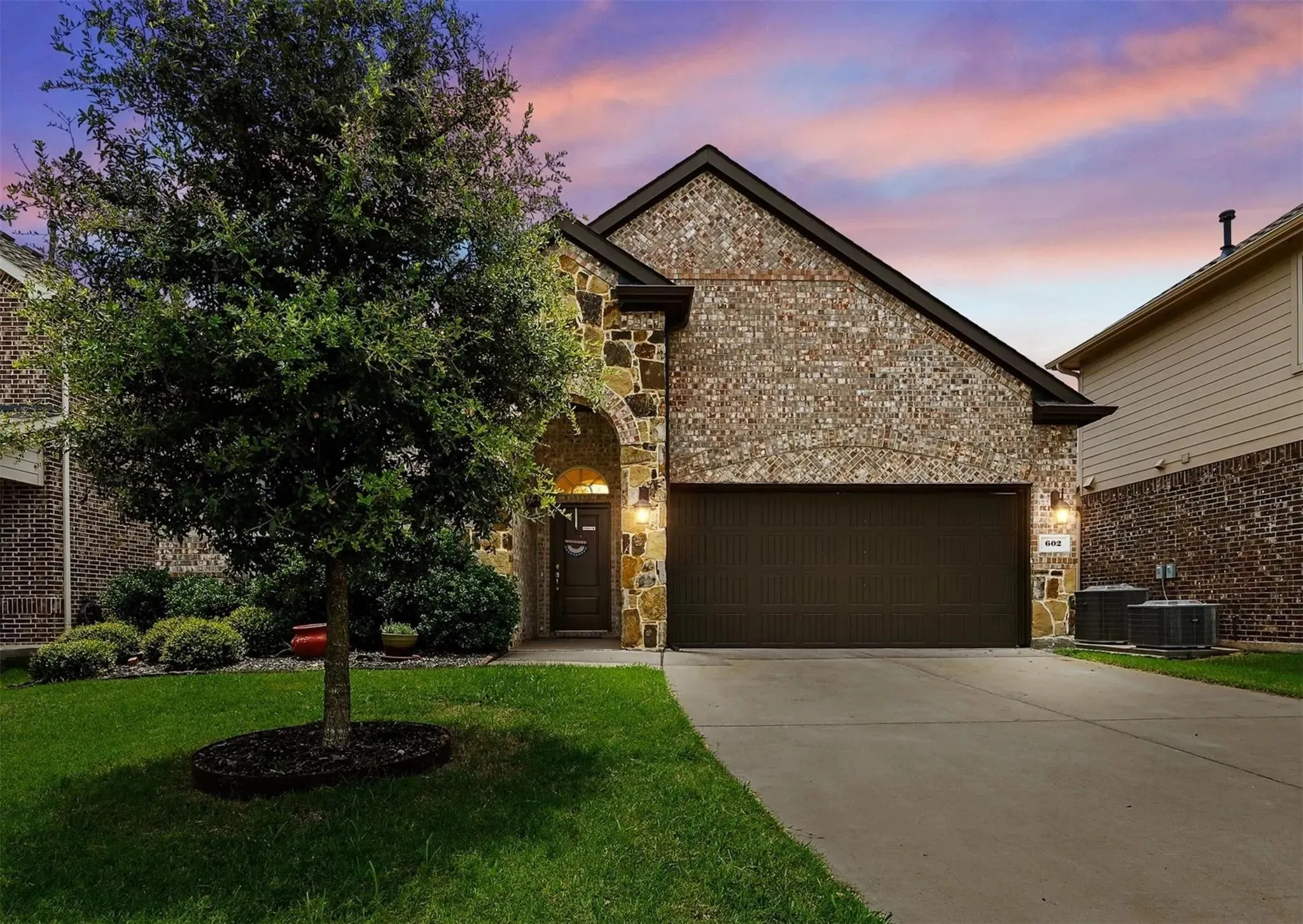 Single Family Residence For Rent in Collin County , 602 Brock Drive, Anna, Texas 75409, 4 Bedroom, 2 Bathroom, 2 Garage spaces, 2,036 Sqft, built in 2018, mls#21385304, Real Estate Agent in Anna, Homes For Rent in Collin county, Homes For Rent in Anna, Realtor in Anna Texas, Real Estate Brokerage Independent Realty Texas, Luminita Cordes Realtor