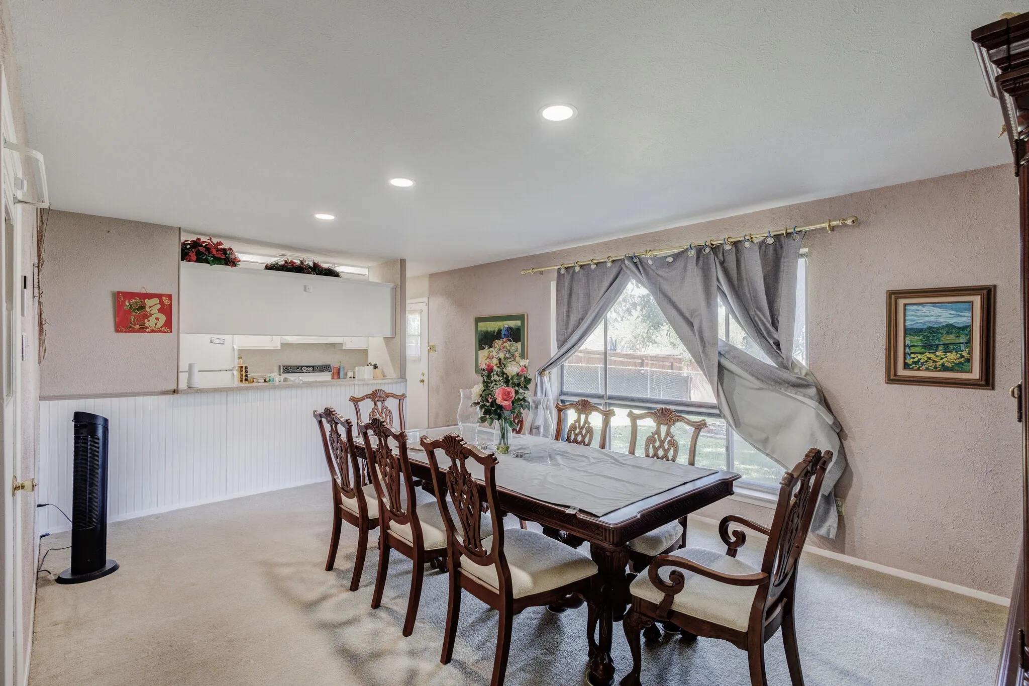 Single Family Residence For Sale in Dallas County , 2919 Bergen Lane, Farmers Branch, Texas 75234, 3 Bedroom, 2 Bathroom, 1 Garage spaces, 1,151 Sqft, built in 1961, mls#21385303, Real Estate Agent in Farmers Branch, Homes For Sale in Dallas county, Homes For Sale in Farmers Branch, Realtor in Farmers Branch Texas, Real Estate Brokerage Independent Realty Texas, Luminita Cordes Realtor