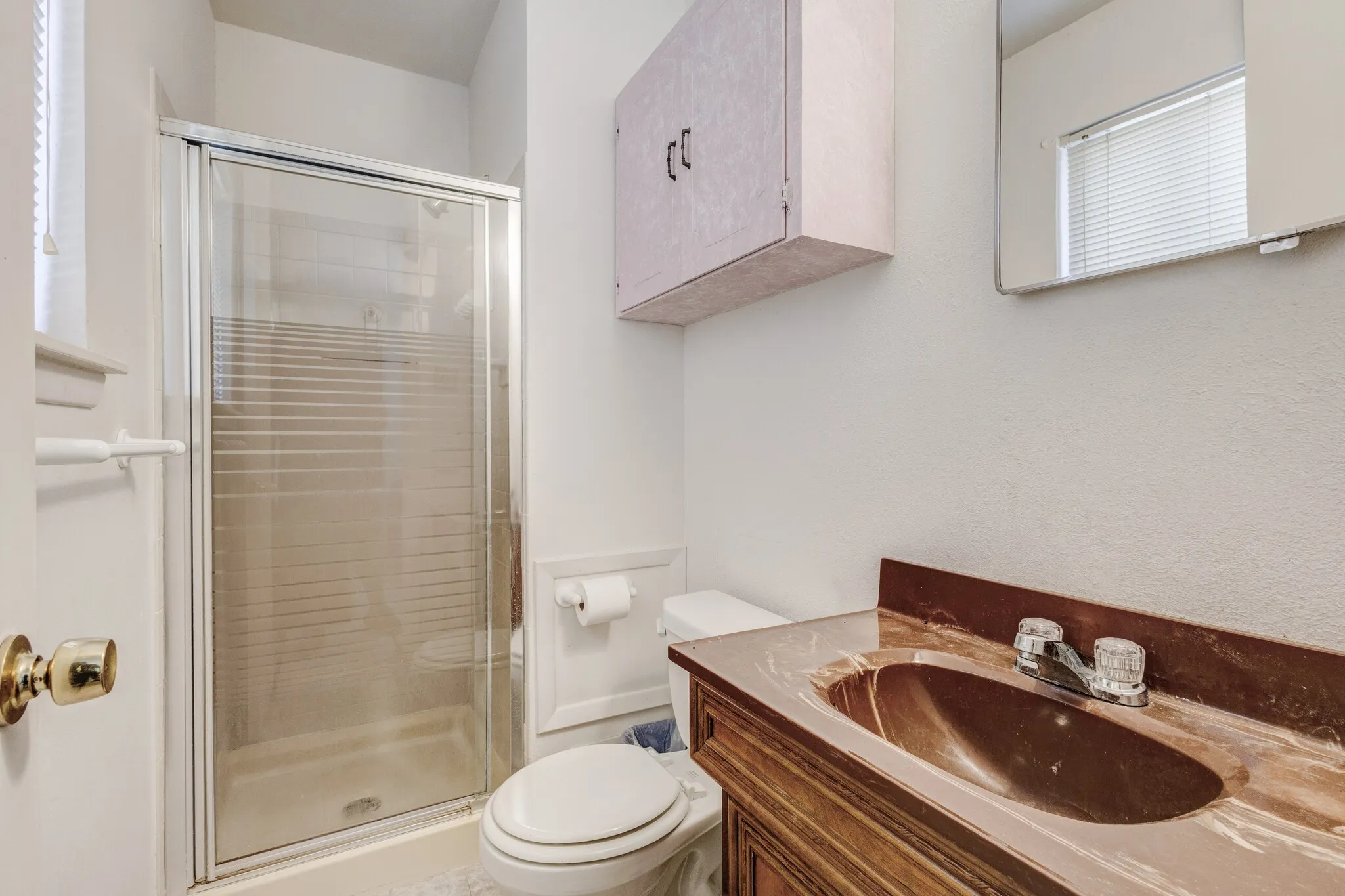 Single Family Residence For Sale in Dallas County , 2919 Bergen Lane, Farmers Branch, Texas 75234, 3 Bedroom, 2 Bathroom, 1 Garage spaces, 1,151 Sqft, built in 1961, mls#21385303, Real Estate Agent in Farmers Branch, Homes For Sale in Dallas county, Homes For Sale in Farmers Branch, Realtor in Farmers Branch Texas, Real Estate Brokerage Independent Realty Texas, Luminita Cordes Realtor
