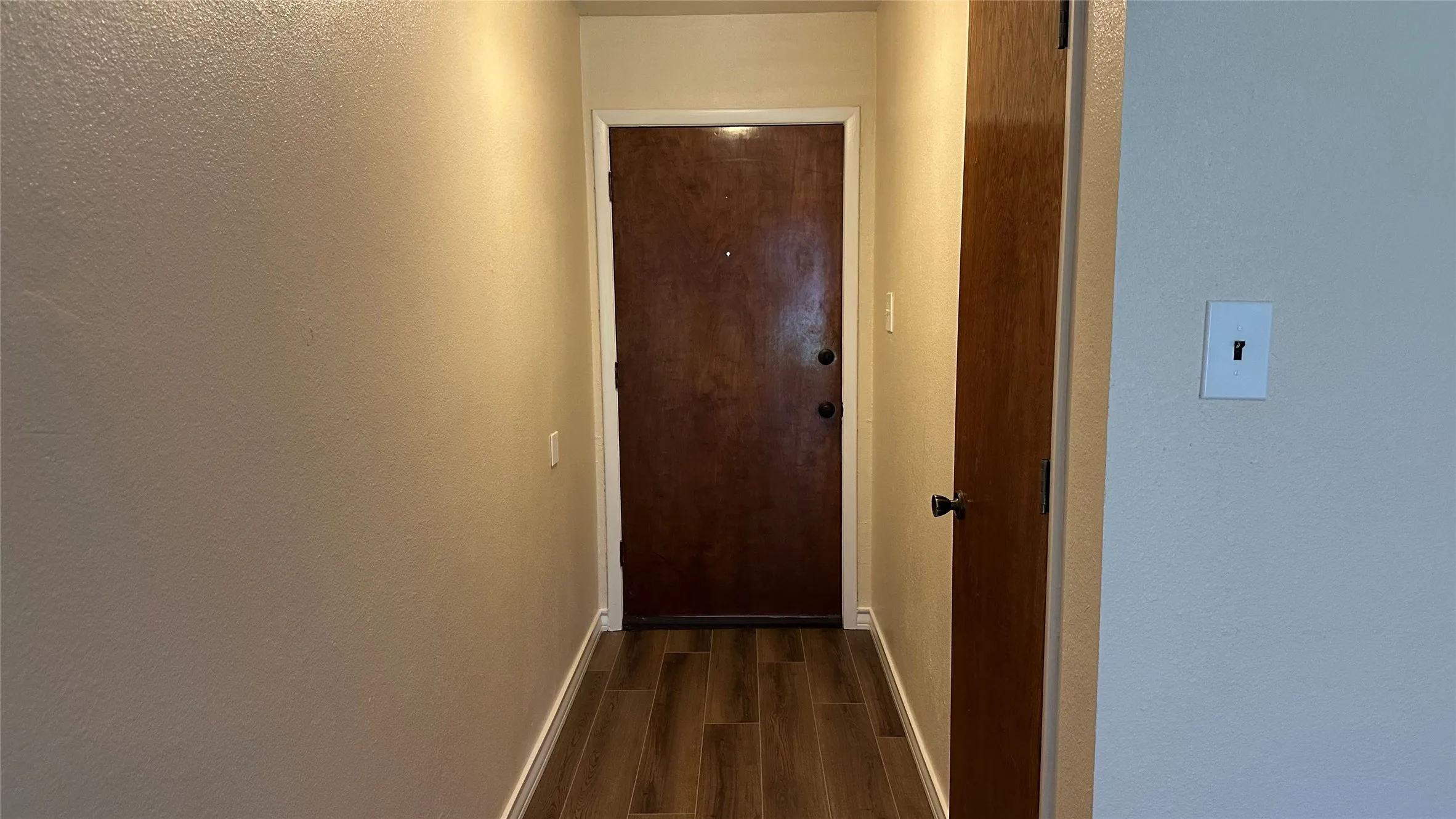 Single Family Residence For Rent in Tarrant County , 5916 Kary Lynn Drive S, Watauga, Texas 76148, 3 Bedroom, 2 Bathroom, 2 Garage spaces, 1,125 Sqft, built in 1975, mls#21385211, Real Estate Agent in Watauga, Homes For Rent in Tarrant county, Homes For Rent in Watauga, Realtor in Watauga Texas, Real Estate Brokerage Independent Realty Texas, Luminita Cordes Realtor