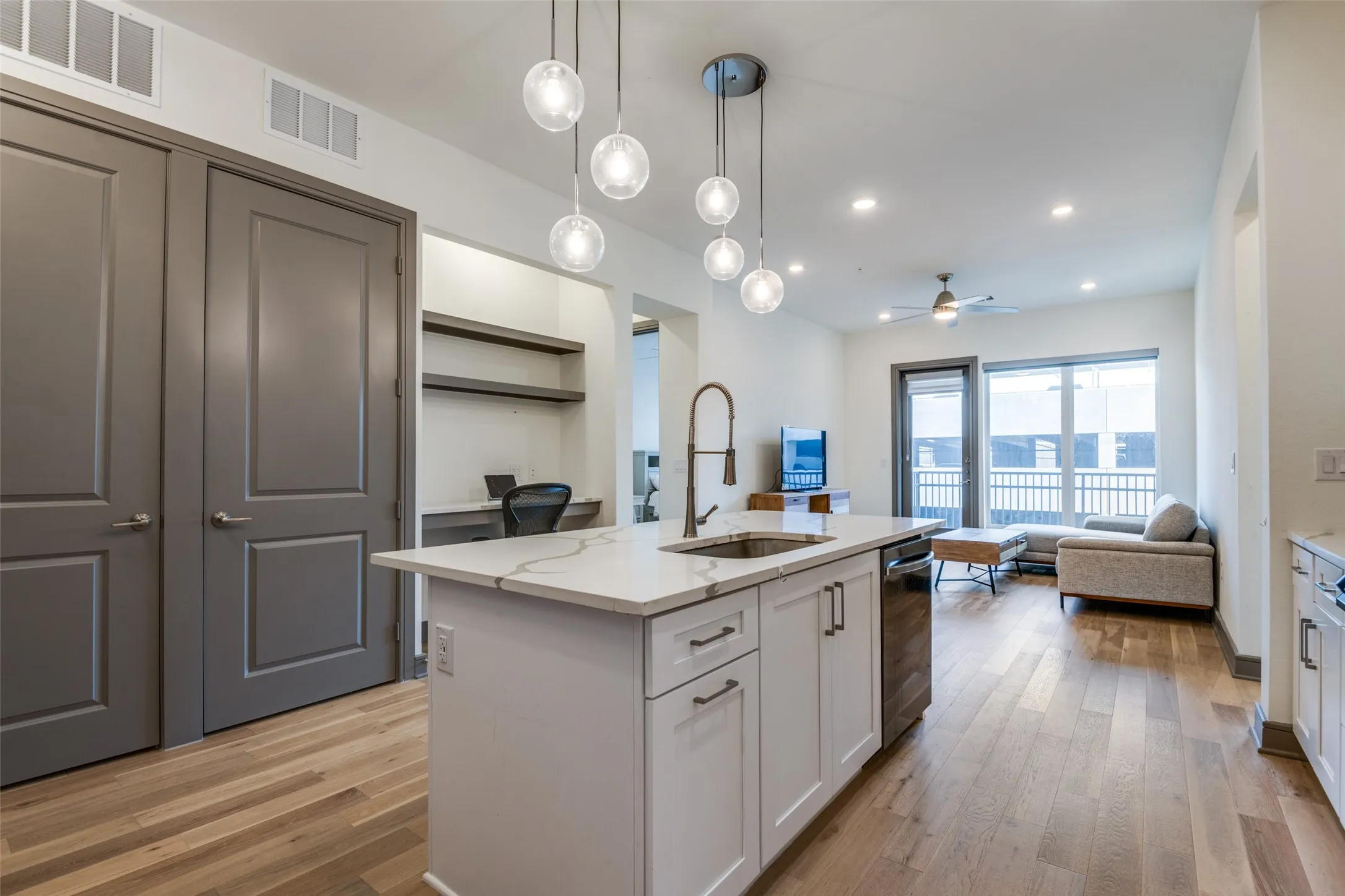 Condominium For Rent in Denton County , 2700 Old Denton Road 3354, Carrollton, Texas 75007, 2 Bedroom, 2 Bathroom, 2 Garage spaces, 1,250 Sqft, built in 2022, mls#21379540, Real Estate Agent in Carrollton, Homes For Rent in Denton county, Homes For Rent in Carrollton, Realtor in Carrollton Texas, Real Estate Brokerage Independent Realty Texas, Luminita Cordes Realtor