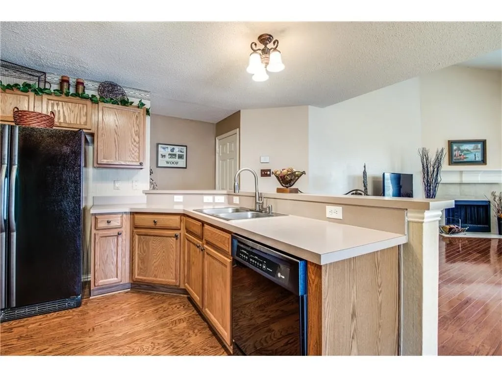 Single Family Residence For Rent in Collin County , 5116 Boxwood Lane, Mc Kinney, Texas 75070, 3 Bedroom, 2 Bathroom, 2 Garage spaces, 1,743 Sqft, built in 1999, mls#21385327, Real Estate Agent in Mc Kinney, Homes For Rent in Collin county, Homes For Rent in Mc Kinney, Realtor in Mc Kinney Texas, Real Estate Brokerage Independent Realty Texas, Luminita Cordes Realtor