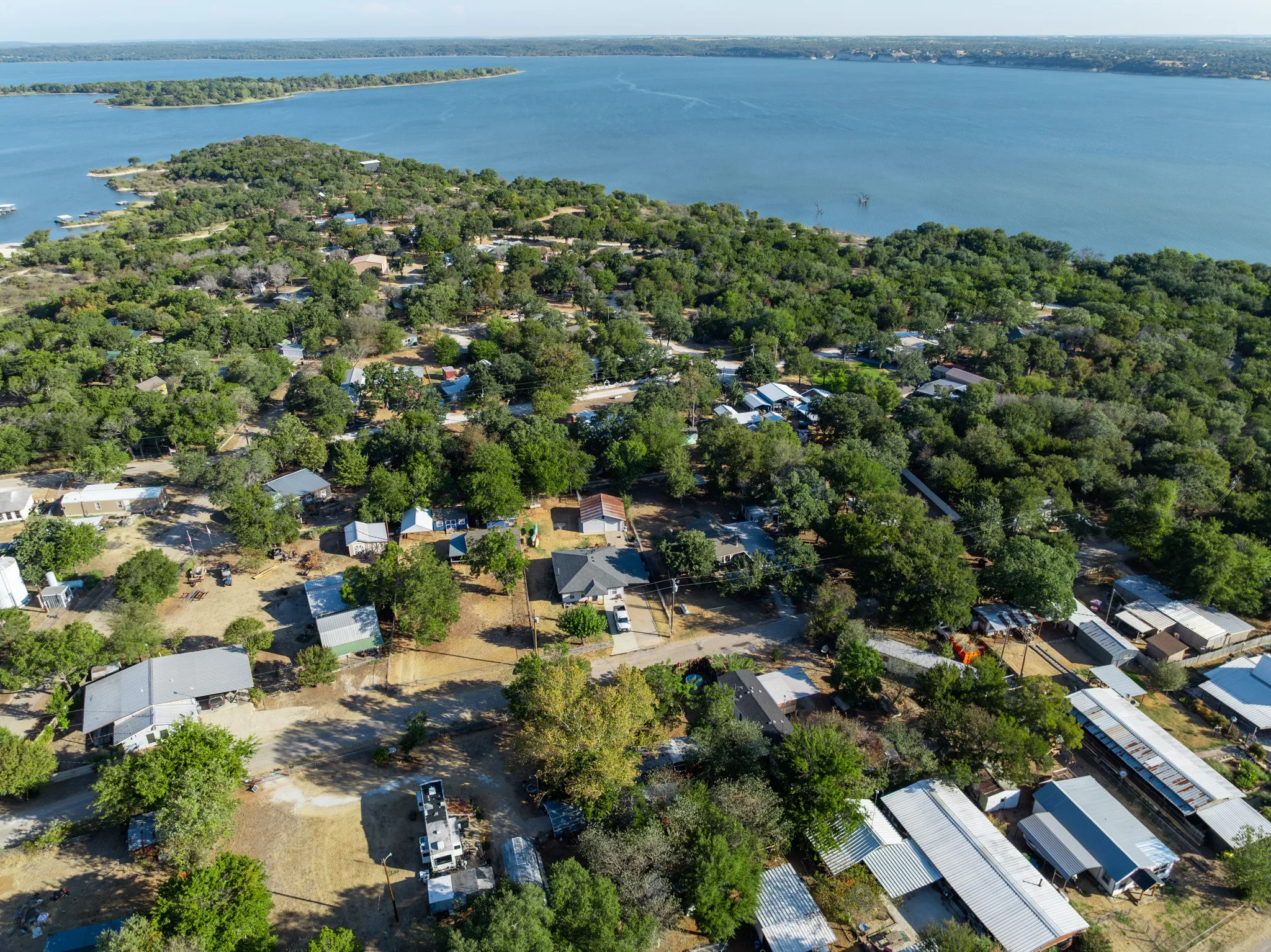 Mobile Home For Sale in Bosque County , 116 County Road 1424, Morgan, Texas 76671, 2 Bedroom, 3 Bathroom, Garage spaces, 1,056 Sqft, built in 2022, mls#21382357, Real Estate Agent in Morgan, Homes For Sale in Bosque county, Homes For Sale in Morgan, Realtor in Morgan Texas, Real Estate Brokerage Independent Realty Texas, Luminita Cordes Realtor