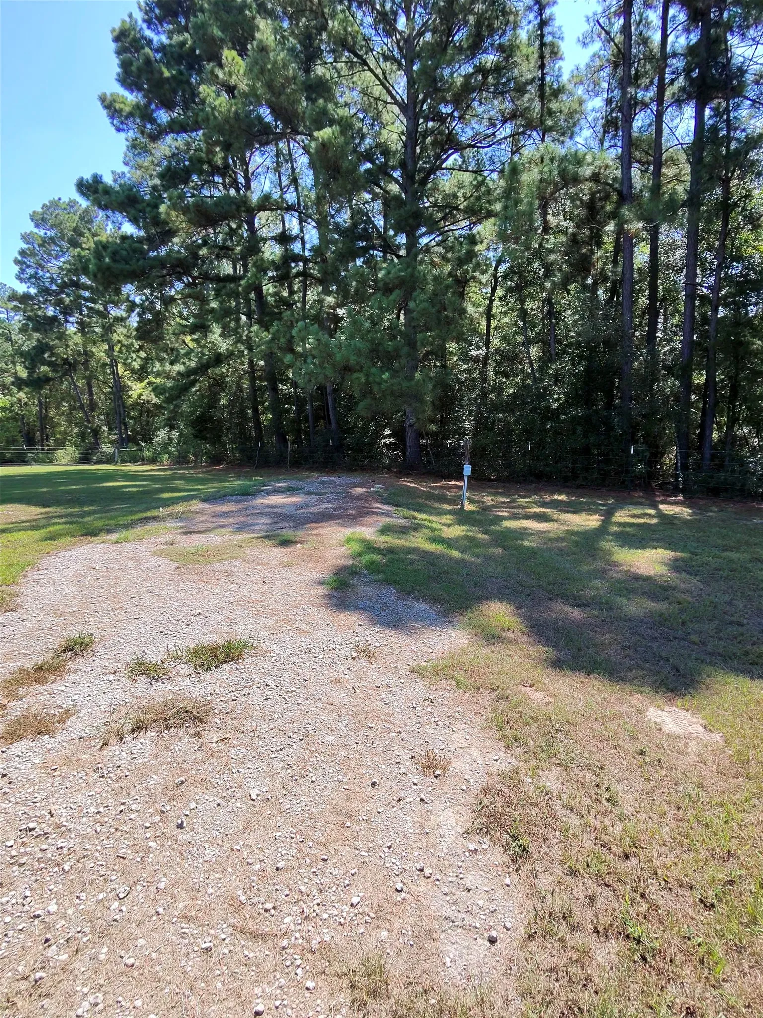 RV Pad on right side of home