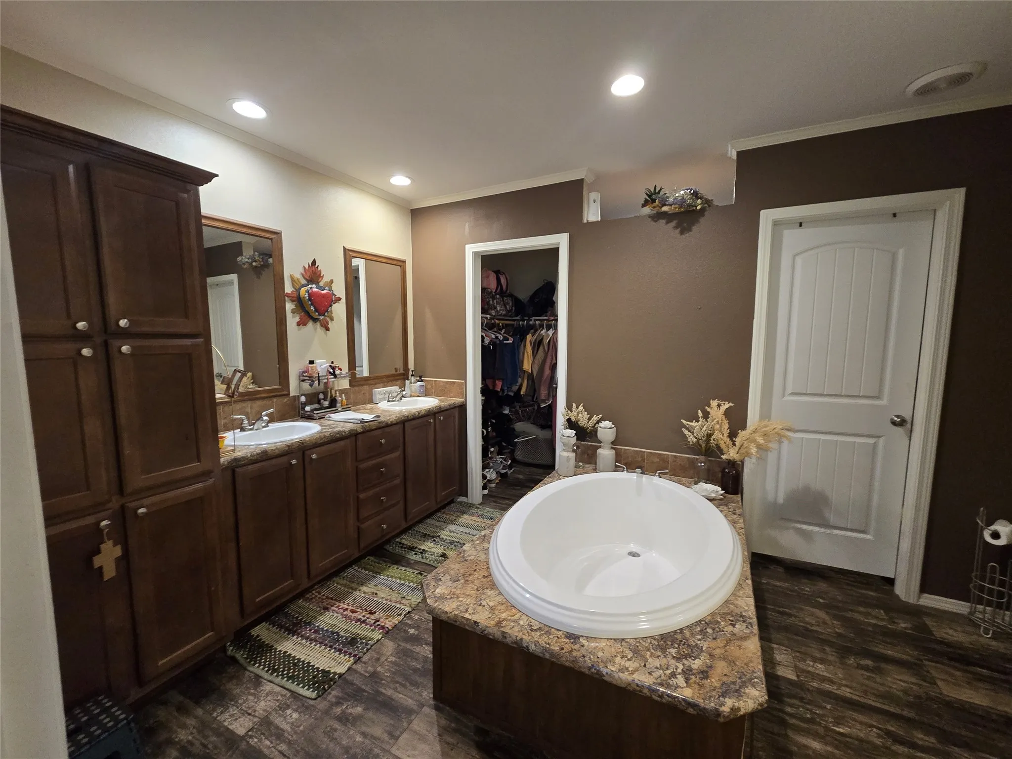 Mobile Home For Sale in Leon County , 5789 Fm 811, Centerville, Texas 75833, 4 Bedroom, 2 Bathroom, Garage spaces, 2,340 Sqft, built in 2019, mls#21385276, Real Estate Agent in Centerville, Homes For Sale in Leon county, Homes For Sale in Centerville, Realtor in Centerville Texas, Real Estate Brokerage Independent Realty Texas, Luminita Cordes Realtor
