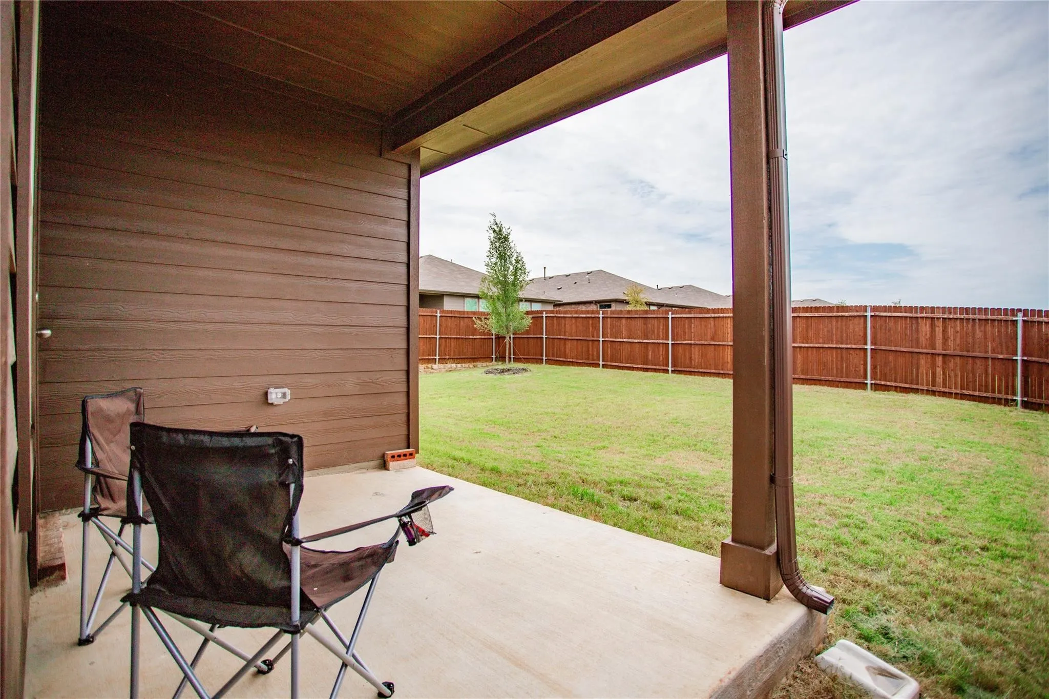 Single Family Residence For Rent in Wise County , 200 Lantana Trail, Boyd, Texas 76023, 4 Bedroom, 2 Bathroom, 2 Garage spaces, 1,838 Sqft, built in 2024, mls#21385326, Real Estate Agent in Boyd, Homes For Rent in Wise county, Homes For Rent in Boyd, Realtor in Boyd Texas, Real Estate Brokerage Independent Realty Texas, Luminita Cordes Realtor