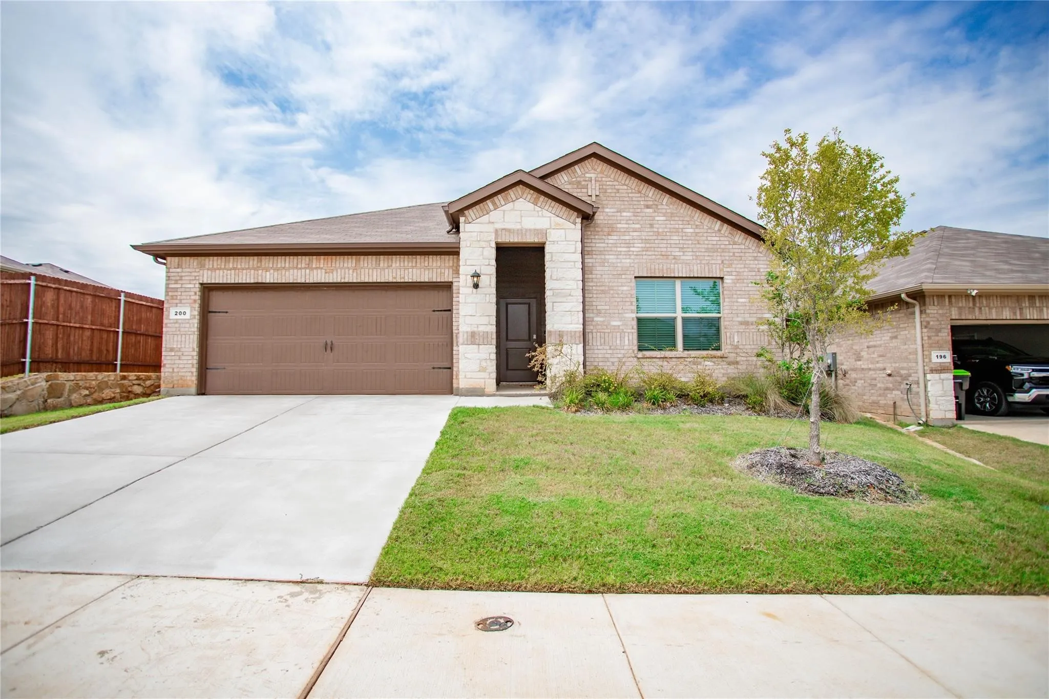 Single Family Residence For Rent in Wise County , 200 Lantana Trail, Boyd, Texas 76023, 4 Bedroom, 2 Bathroom, 2 Garage spaces, 1,838 Sqft, built in 2024, mls#21385326, Real Estate Agent in Boyd, Homes For Rent in Wise county, Homes For Rent in Boyd, Realtor in Boyd Texas, Real Estate Brokerage Independent Realty Texas, Luminita Cordes Realtor