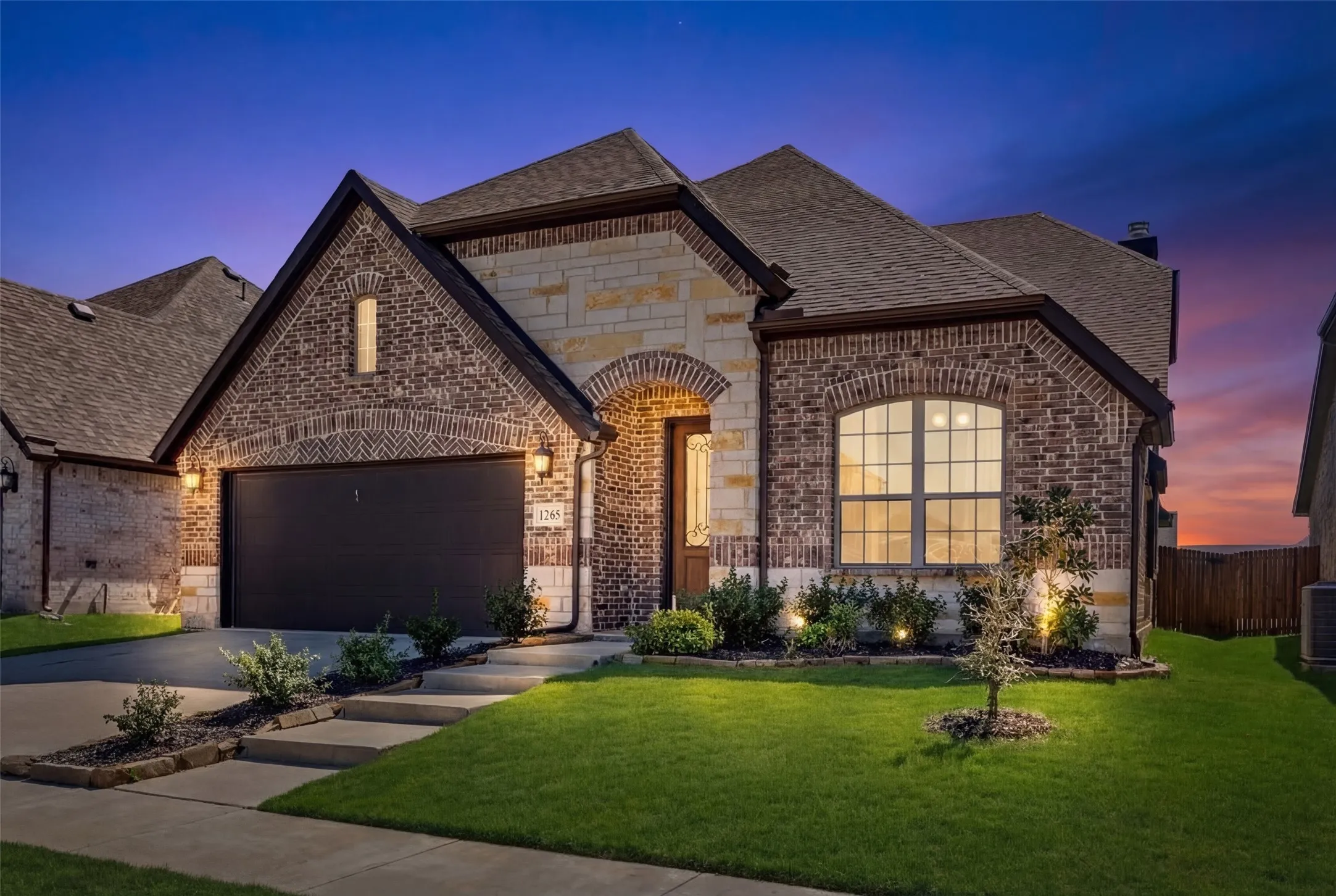 Single Family Residence For Sale in Hunt County , 3245 Ribisl Lane, Royse City, Texas 75189, 5 Bedroom, 3 Bathroom, 2 Garage spaces, 2,655 Sqft, built in 2021, mls#21385333, Real Estate Agent in Royse City, Homes For Sale in Hunt county, Homes For Sale in Royse City, Realtor in Royse City Texas, Real Estate Brokerage Independent Realty Texas, Luminita Cordes Realtor