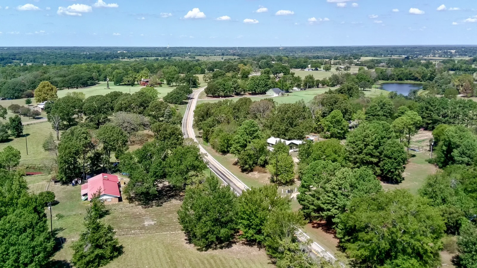 Single Family Residence For Sale in Van Zandt County , 2548 Fm 857, Grand Saline, Texas 75140, 8 Bedroom, 6 Bathroom, 8 Garage spaces, 4,950 Sqft, built in 2009, mls#21385191, Real Estate Agent in Grand Saline, Homes For Sale in Van Zandt county, Homes For Sale in Grand Saline, Realtor in Grand Saline Texas, Real Estate Brokerage Independent Realty Texas, Luminita Cordes Realtor