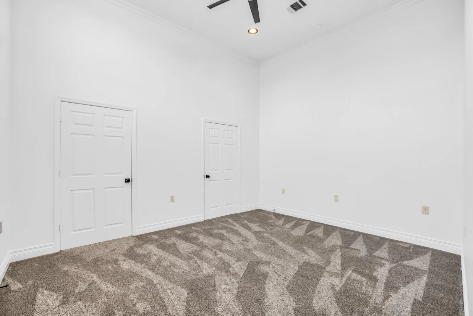 Single Family Residence For Sale in Van Zandt County , 2548 Fm 857, Grand Saline, Texas 75140, 8 Bedroom, 6 Bathroom, 8 Garage spaces, 4,950 Sqft, built in 2009, mls#21385191, Real Estate Agent in Grand Saline, Homes For Sale in Van Zandt county, Homes For Sale in Grand Saline, Realtor in Grand Saline Texas, Real Estate Brokerage Independent Realty Texas, Luminita Cordes Realtor