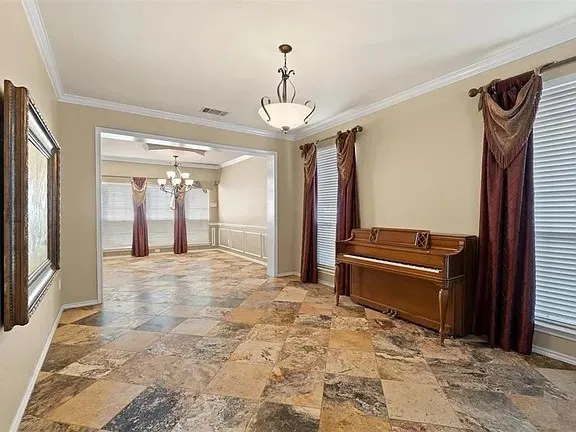 Single Family Residence For Sale in Tarrant County , 5204 Teton Trail, Fort Worth, Texas 76137, 4 Bedroom, 4 Bathroom, 2 Garage spaces, 3,334 Sqft, built in 1996, mls#21383460, Real Estate Agent in Fort Worth, Homes For Sale in Tarrant county, Homes For Sale in Fort Worth, Realtor in Fort Worth Texas, Real Estate Brokerage Independent Realty Texas, Luminita Cordes Realtor
