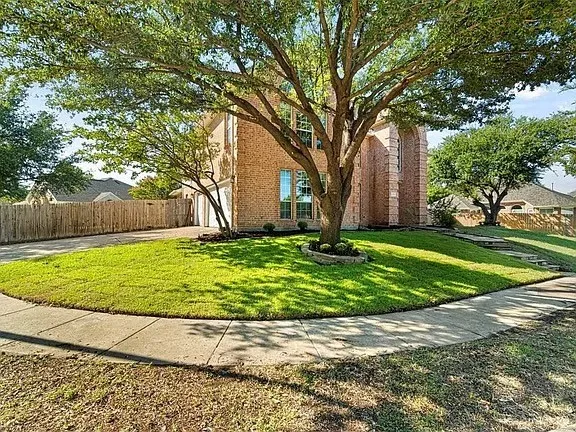 Single Family Residence For Sale in Tarrant County , 5204 Teton Trail, Fort Worth, Texas 76137, 4 Bedroom, 4 Bathroom, 2 Garage spaces, 3,334 Sqft, built in 1996, mls#21383460, Real Estate Agent in Fort Worth, Homes For Sale in Tarrant county, Homes For Sale in Fort Worth, Realtor in Fort Worth Texas, Real Estate Brokerage Independent Realty Texas, Luminita Cordes Realtor