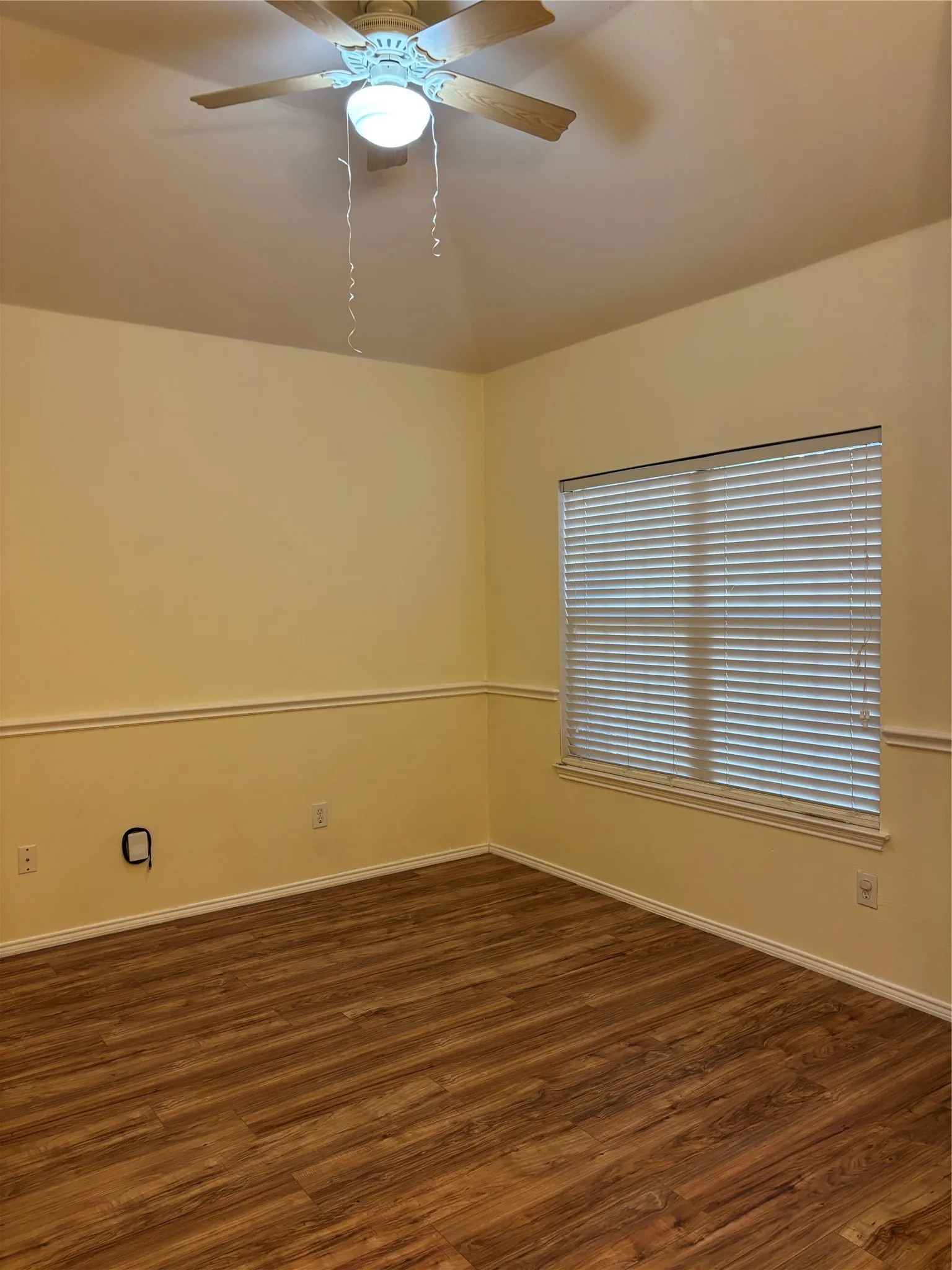 Single Family Residence For Rent in Collin County , 1002 Annalea Brook Drive, Allen, Texas 75002, 4 Bedroom, 2 Bathroom, 2 Garage spaces, 1,820 Sqft, built in 2002, mls#21381448, Real Estate Agent in Allen, Homes For Rent in Collin county, Homes For Rent in Allen, Realtor in Allen Texas, Real Estate Brokerage Independent Realty Texas, Luminita Cordes Realtor