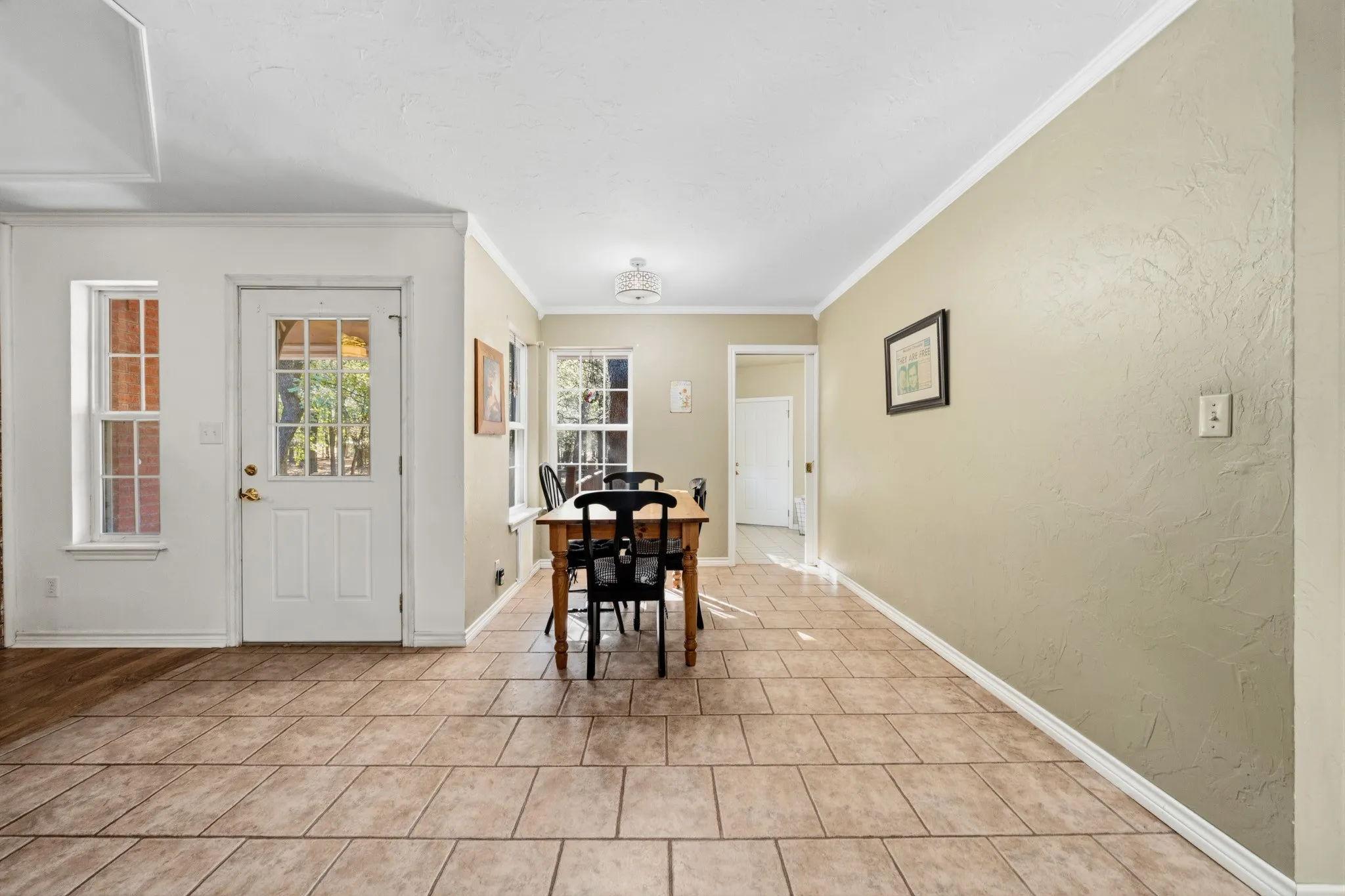 Single Family Residence For Sale in Hill County , 600 Hcr 1248, Whitney, Texas 76692, 4 Bedroom, 2 Bathroom, 2 Garage spaces, 2,241 Sqft, built in 2002, mls#21385315, Real Estate Agent in Whitney, Homes For Sale in Hill county, Homes For Sale in Whitney, Realtor in Whitney Texas, Real Estate Brokerage Independent Realty Texas, Luminita Cordes Realtor