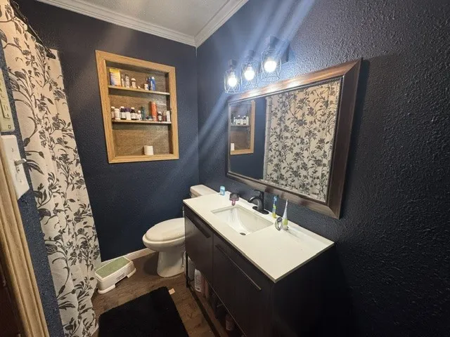 Single Family Residence For Sale in Johnson County , 512 Sally Lane, Cleburne, Texas 76033, 3 Bedroom, 2 Bathroom, Garage spaces, 1,232 Sqft, built in 1972, mls#21365327, Real Estate Agent in Cleburne, Homes For Sale in Johnson county, Homes For Sale in Cleburne, Realtor in Cleburne Texas, Real Estate Brokerage Independent Realty Texas, Luminita Cordes Realtor