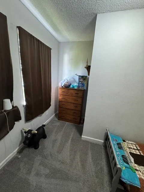Single Family Residence For Sale in Johnson County , 512 Sally Lane, Cleburne, Texas 76033, 3 Bedroom, 2 Bathroom, Garage spaces, 1,232 Sqft, built in 1972, mls#21365327, Real Estate Agent in Cleburne, Homes For Sale in Johnson county, Homes For Sale in Cleburne, Realtor in Cleburne Texas, Real Estate Brokerage Independent Realty Texas, Luminita Cordes Realtor