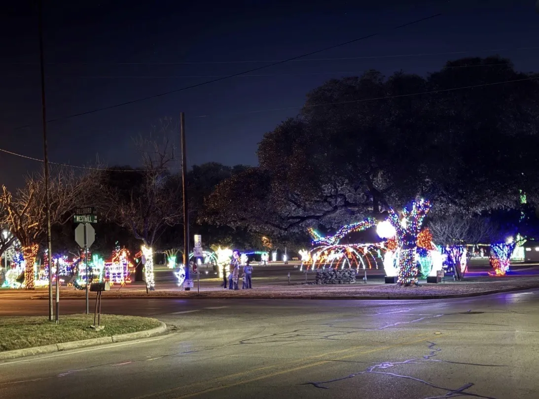 Single Family Residence For Sale in Johnson County , 204 W Westhill Drive, Cleburne, Texas 76033, 3 Bedroom, 2 Bathroom, Garage spaces, 1,040 Sqft, built in 1950, mls#21385375, Real Estate Agent in Cleburne, Homes For Sale in Johnson county, Homes For Sale in Cleburne, Realtor in Cleburne Texas, Real Estate Brokerage Independent Realty Texas, Luminita Cordes Realtor