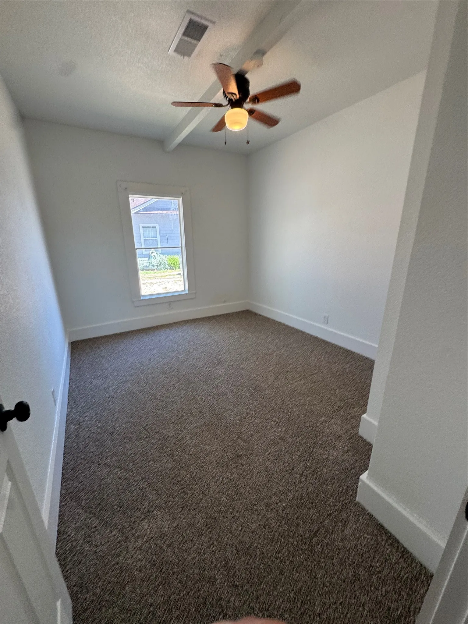 Single Family Residence For Sale in Johnson County , 204 W Westhill Drive, Cleburne, Texas 76033, 3 Bedroom, 2 Bathroom, Garage spaces, 1,040 Sqft, built in 1950, mls#21385375, Real Estate Agent in Cleburne, Homes For Sale in Johnson county, Homes For Sale in Cleburne, Realtor in Cleburne Texas, Real Estate Brokerage Independent Realty Texas, Luminita Cordes Realtor