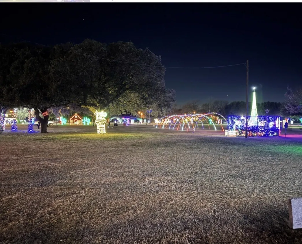 Single Family Residence For Sale in Johnson County , 204 W Westhill Drive, Cleburne, Texas 76033, 3 Bedroom, 2 Bathroom, Garage spaces, 1,040 Sqft, built in 1950, mls#21385375, Real Estate Agent in Cleburne, Homes For Sale in Johnson county, Homes For Sale in Cleburne, Realtor in Cleburne Texas, Real Estate Brokerage Independent Realty Texas, Luminita Cordes Realtor