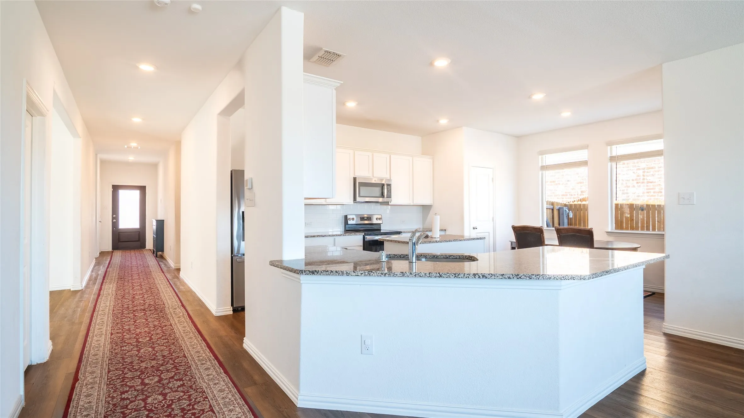 Single Family Residence For Sale in Tarrant County , 6932 Falconer Way, Fort Worth, Texas 76179, 4 Bedroom, 2 Bathroom, 2 Garage spaces, 1,998 Sqft, built in 2021, mls#21385380, Real Estate Agent in Fort Worth, Homes For Sale in Tarrant county, Homes For Sale in Fort Worth, Realtor in Fort Worth Texas, Real Estate Brokerage Independent Realty Texas, Luminita Cordes Realtor