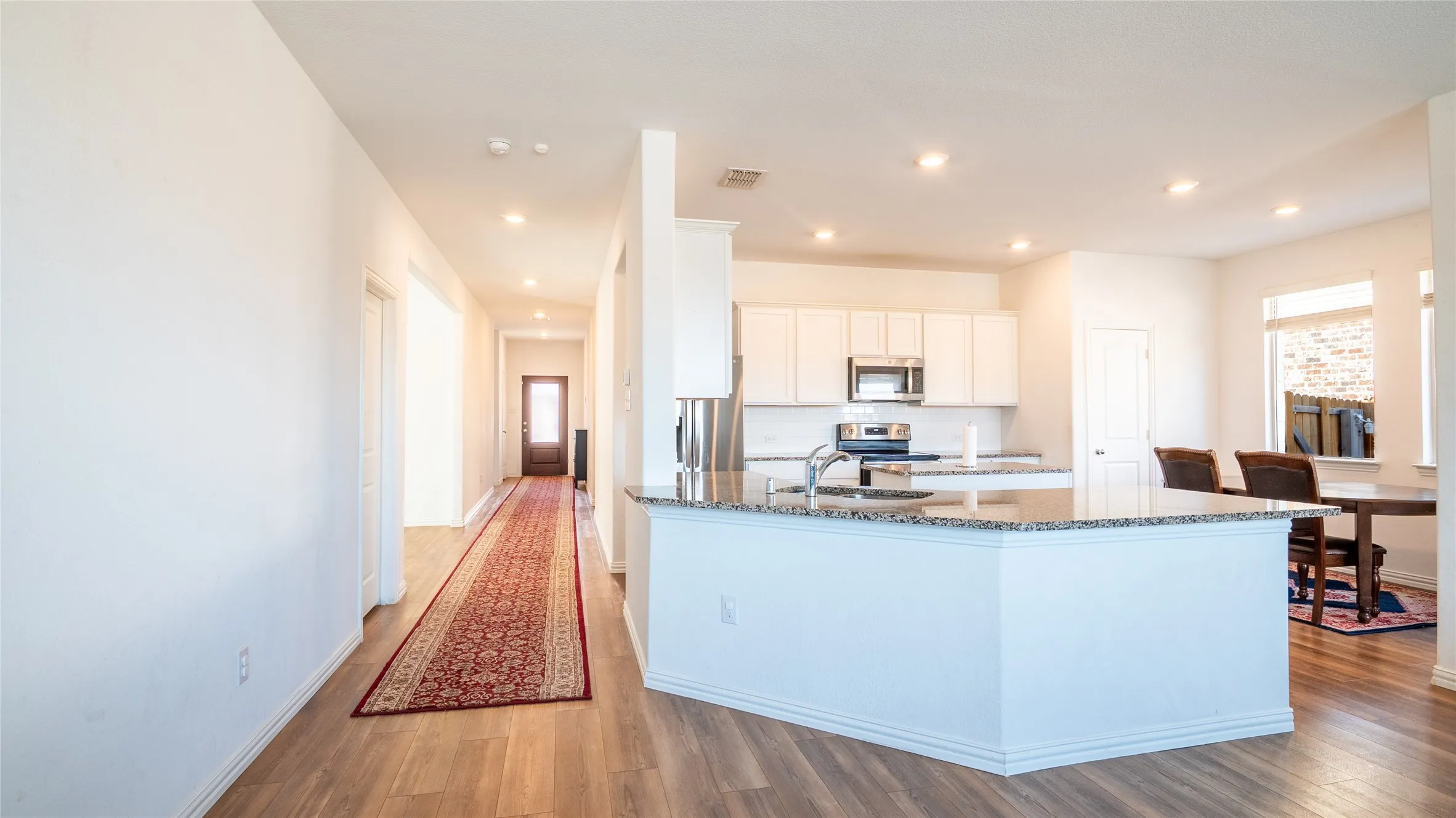 Single Family Residence For Sale in Tarrant County , 6932 Falconer Way, Fort Worth, Texas 76179, 4 Bedroom, 2 Bathroom, 2 Garage spaces, 1,998 Sqft, built in 2021, mls#21385380, Real Estate Agent in Fort Worth, Homes For Sale in Tarrant county, Homes For Sale in Fort Worth, Realtor in Fort Worth Texas, Real Estate Brokerage Independent Realty Texas, Luminita Cordes Realtor