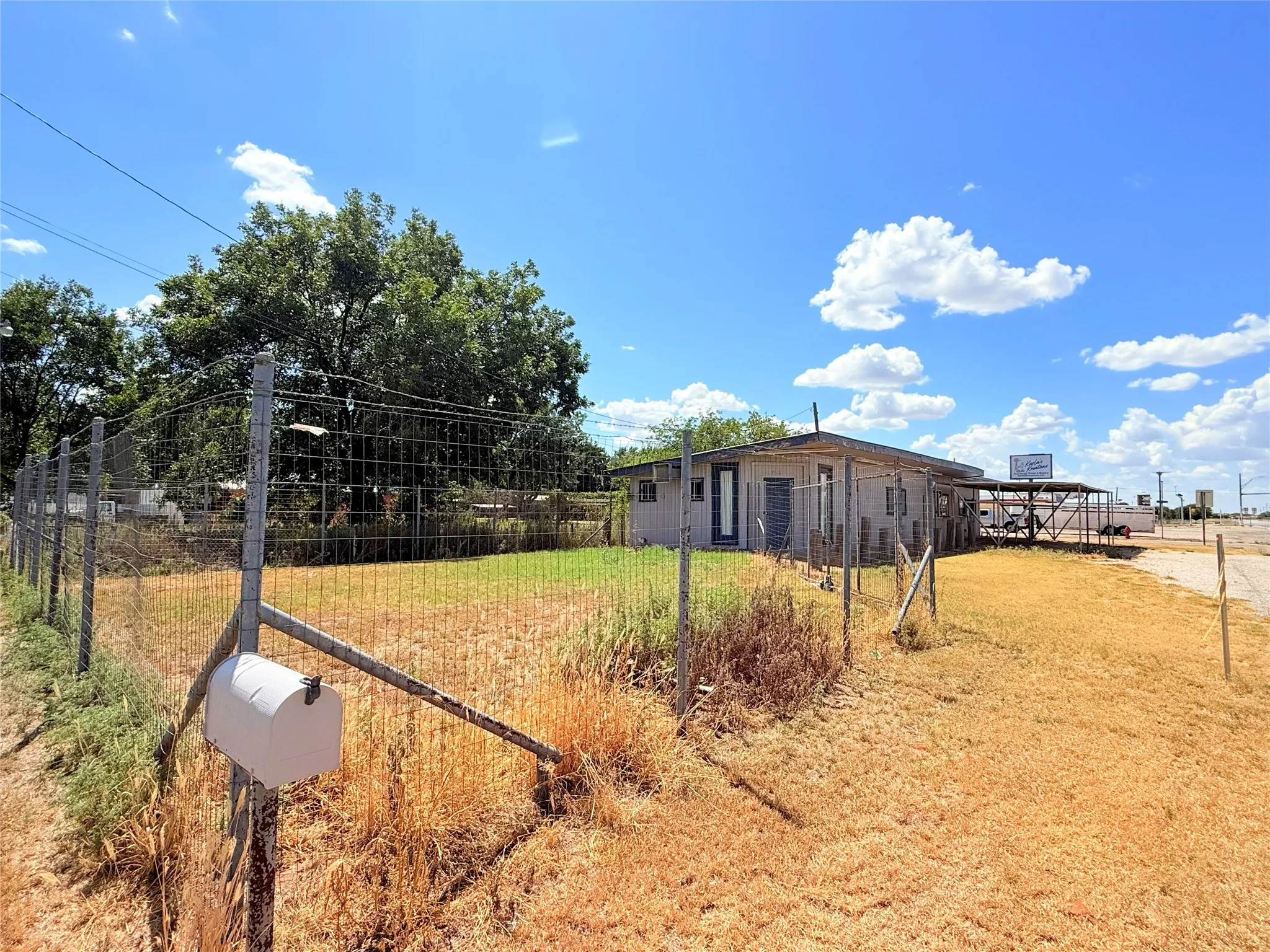 Business For Sale in Runnels County , 7741 E Hwy 153, Winters, Texas 79567, 0, 0, Garage spaces, 0 Sqft, built in 1965, mls#21385382, Real Estate Agent in Winters, Homes For Sale in Runnels county, Homes For Sale in Winters, Realtor in Winters Texas, Real Estate Brokerage Independent Realty Texas, Luminita Cordes Realtor