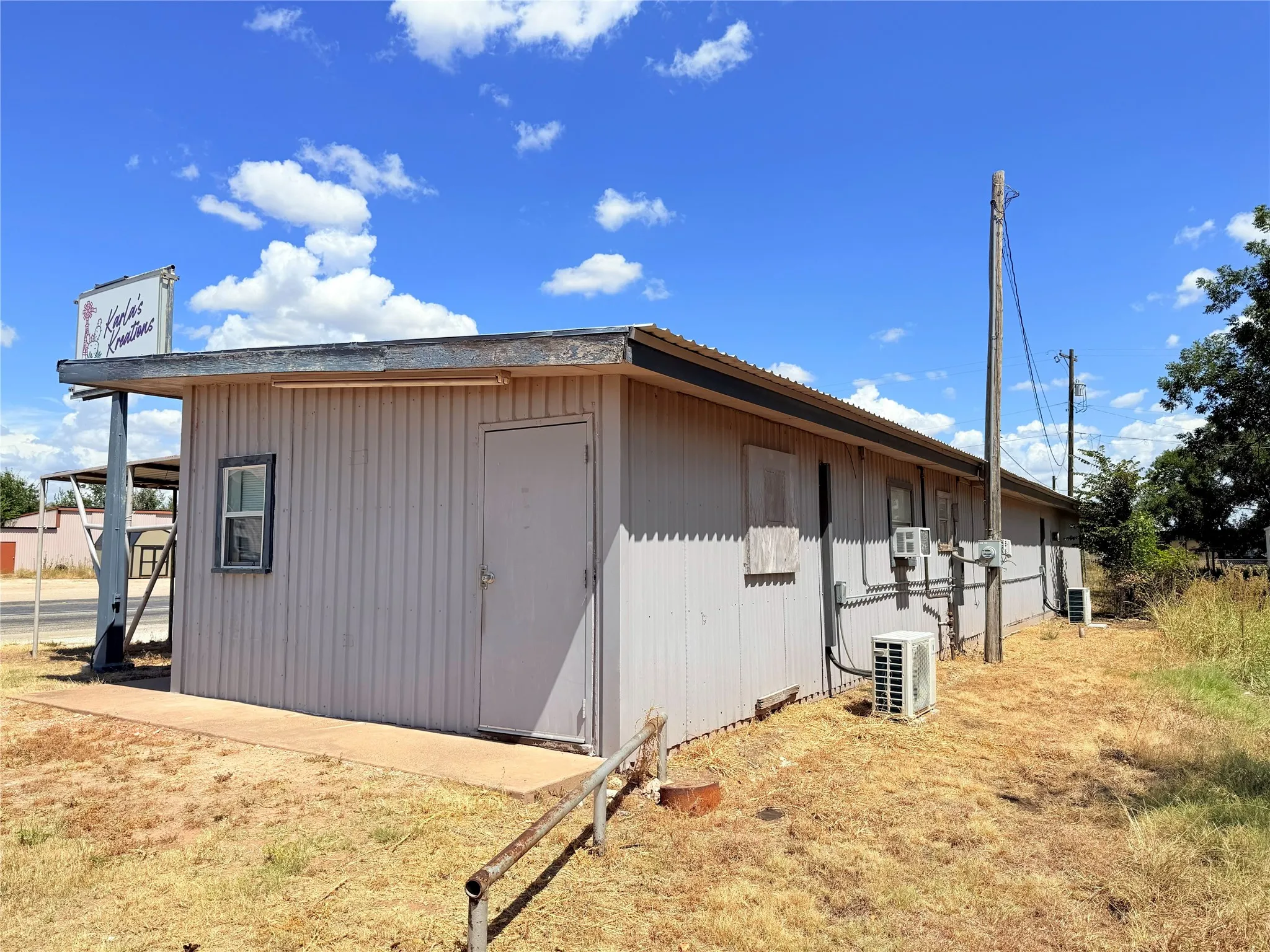 Business For Sale in Runnels County , 7741 E Hwy 153, Winters, Texas 79567, 0, 0, Garage spaces, 0 Sqft, built in 1965, mls#21385382, Real Estate Agent in Winters, Homes For Sale in Runnels county, Homes For Sale in Winters, Realtor in Winters Texas, Real Estate Brokerage Independent Realty Texas, Luminita Cordes Realtor