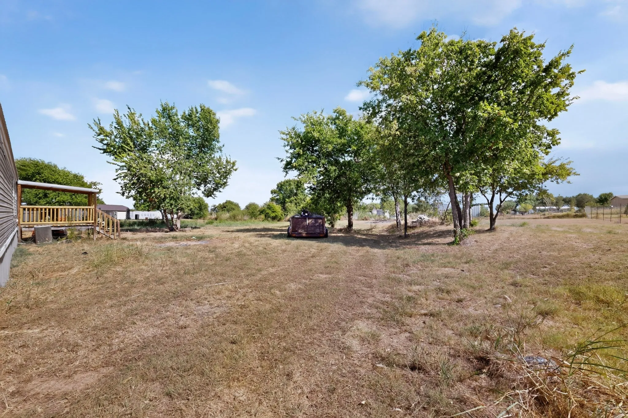 Mobile Home For Sale in Johnson County , 8108 Gray Mist Court, Alvarado, Texas 76009, 3 Bedroom, 2 Bathroom, Garage spaces, 1,152 Sqft, built in 2006, mls#21383090, Real Estate Agent in Alvarado, Homes For Sale in Johnson county, Homes For Sale in Alvarado, Realtor in Alvarado Texas, Real Estate Brokerage Independent Realty Texas, Luminita Cordes Realtor