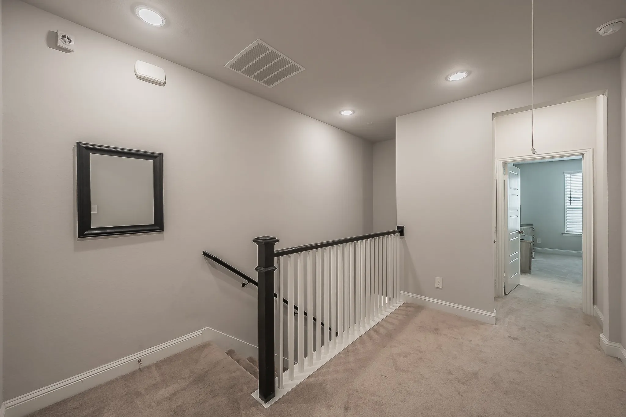 Townhouse For Rent in Dallas County , 12933 Couture Drive, Farmers Branch, Texas 75234, 3 Bedroom, 3 Bathroom, 2 Garage spaces, 1,866 Sqft, built in 2022, mls#21385386, Real Estate Agent in Farmers Branch, Homes For Rent in Dallas county, Homes For Rent in Farmers Branch, Realtor in Farmers Branch Texas, Real Estate Brokerage Independent Realty Texas, Luminita Cordes Realtor