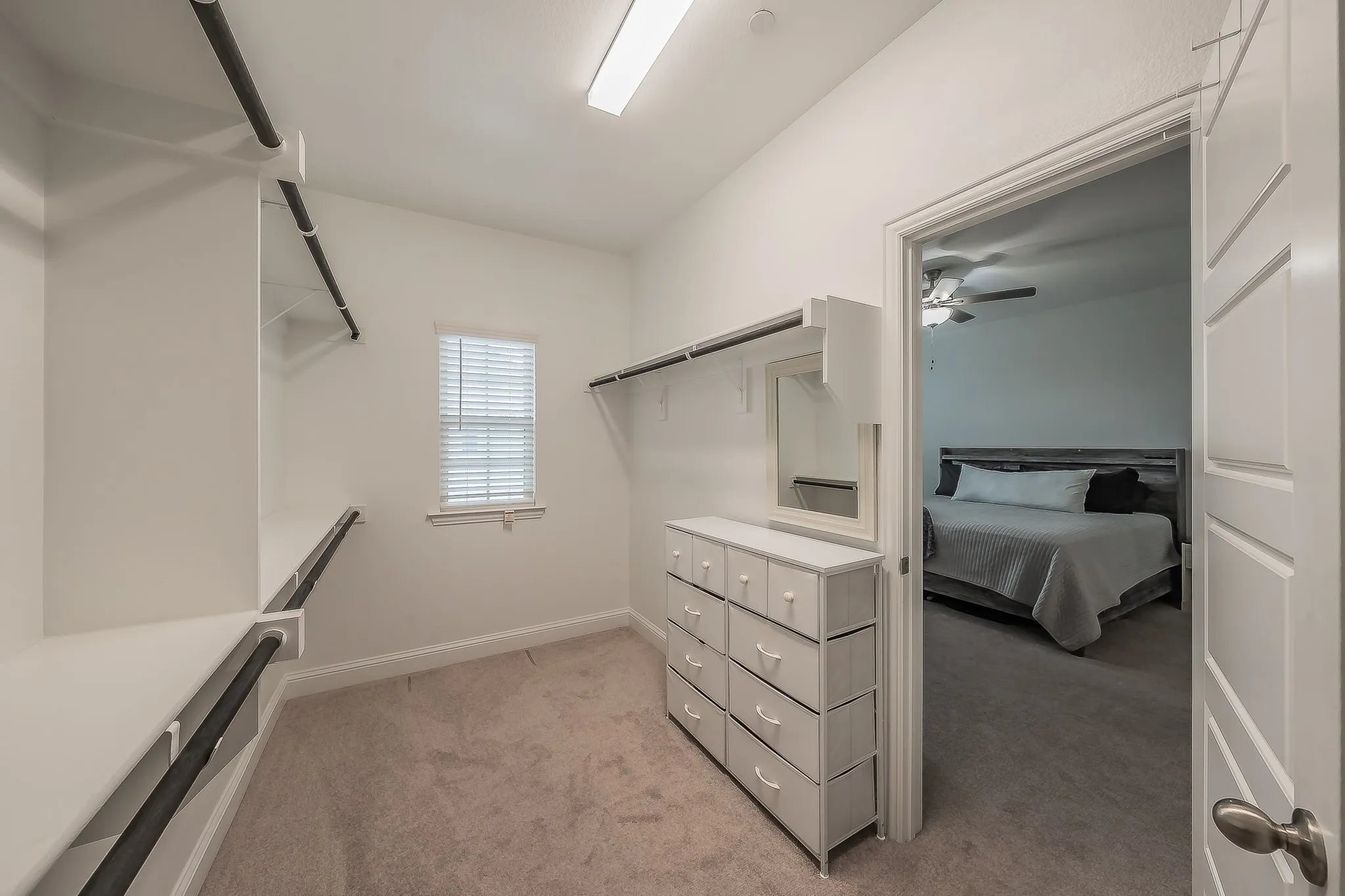 Townhouse For Rent in Dallas County , 12933 Couture Drive, Farmers Branch, Texas 75234, 3 Bedroom, 3 Bathroom, 2 Garage spaces, 1,866 Sqft, built in 2022, mls#21385386, Real Estate Agent in Farmers Branch, Homes For Rent in Dallas county, Homes For Rent in Farmers Branch, Realtor in Farmers Branch Texas, Real Estate Brokerage Independent Realty Texas, Luminita Cordes Realtor