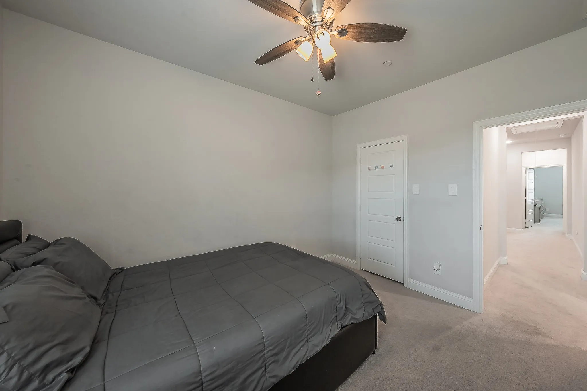 Townhouse For Rent in Dallas County , 12933 Couture Drive, Farmers Branch, Texas 75234, 3 Bedroom, 3 Bathroom, 2 Garage spaces, 1,866 Sqft, built in 2022, mls#21385386, Real Estate Agent in Farmers Branch, Homes For Rent in Dallas county, Homes For Rent in Farmers Branch, Realtor in Farmers Branch Texas, Real Estate Brokerage Independent Realty Texas, Luminita Cordes Realtor