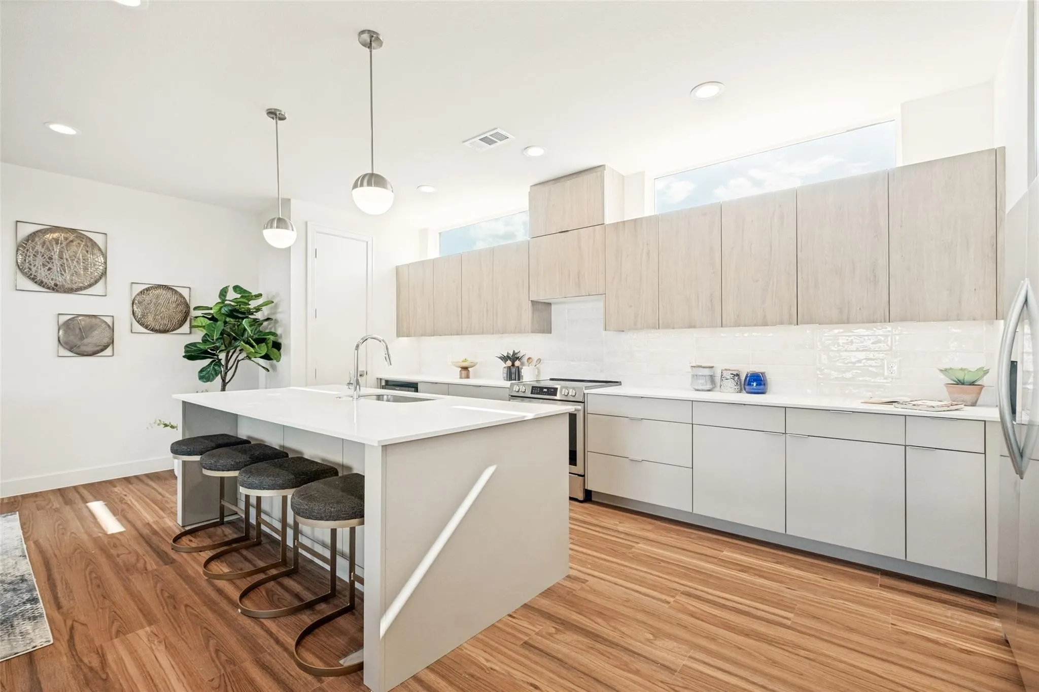For Sale in Dallas County , 1311 Madrigall Parkway, Dallas, Texas 75206, 12 Bedroom, 12 Bathroom, 8 Garage spaces, 7,080 Sqft, built in 2026, mls#21385091, Real Estate Agent in Dallas, Homes For Sale in Dallas county, Homes For Sale in Dallas, Realtor in Dallas Texas, Real Estate Brokerage Independent Realty Texas, Luminita Cordes Realtor