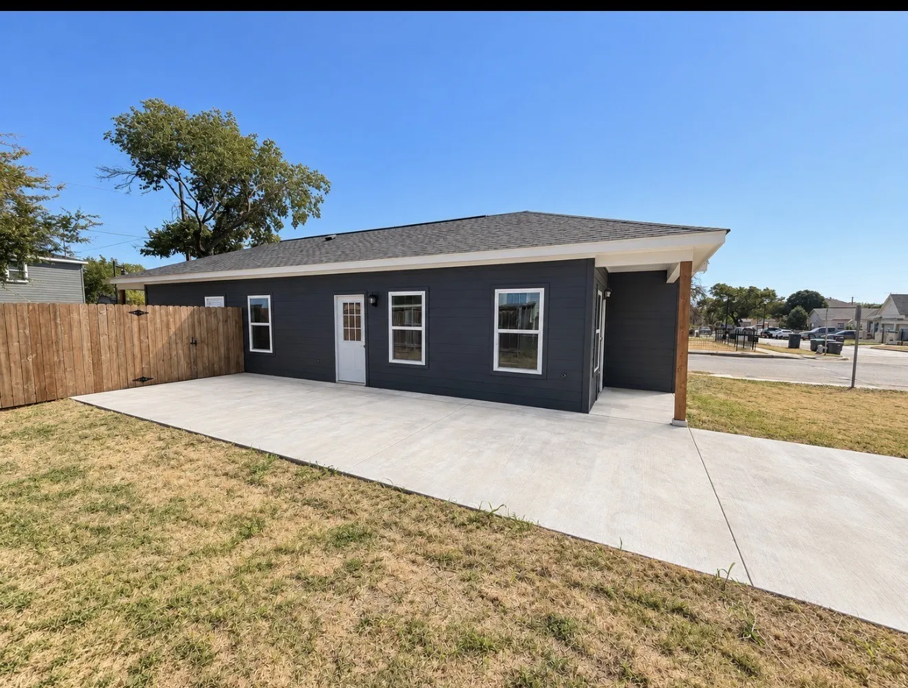 Single Family Residence For Sale in Tarrant County , 1137 Stella Street, Fort Worth, Texas 76104, 3 Bedroom, 2 Bathroom, Garage spaces, 1,200 Sqft, built in 2025, mls#21384041, Real Estate Agent in Fort Worth, Homes For Sale in Tarrant county, Homes For Sale in Fort Worth, Realtor in Fort Worth Texas, Real Estate Brokerage Independent Realty Texas, Luminita Cordes Realtor