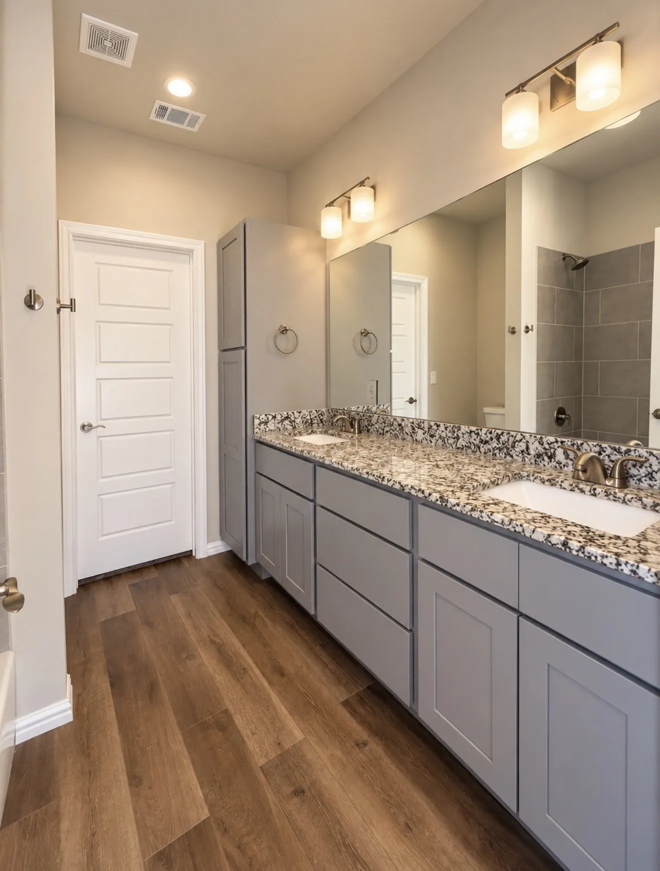 Single Family Residence For Sale in Tarrant County , 1137 Stella Street, Fort Worth, Texas 76104, 3 Bedroom, 2 Bathroom, Garage spaces, 1,200 Sqft, built in 2025, mls#21384041, Real Estate Agent in Fort Worth, Homes For Sale in Tarrant county, Homes For Sale in Fort Worth, Realtor in Fort Worth Texas, Real Estate Brokerage Independent Realty Texas, Luminita Cordes Realtor