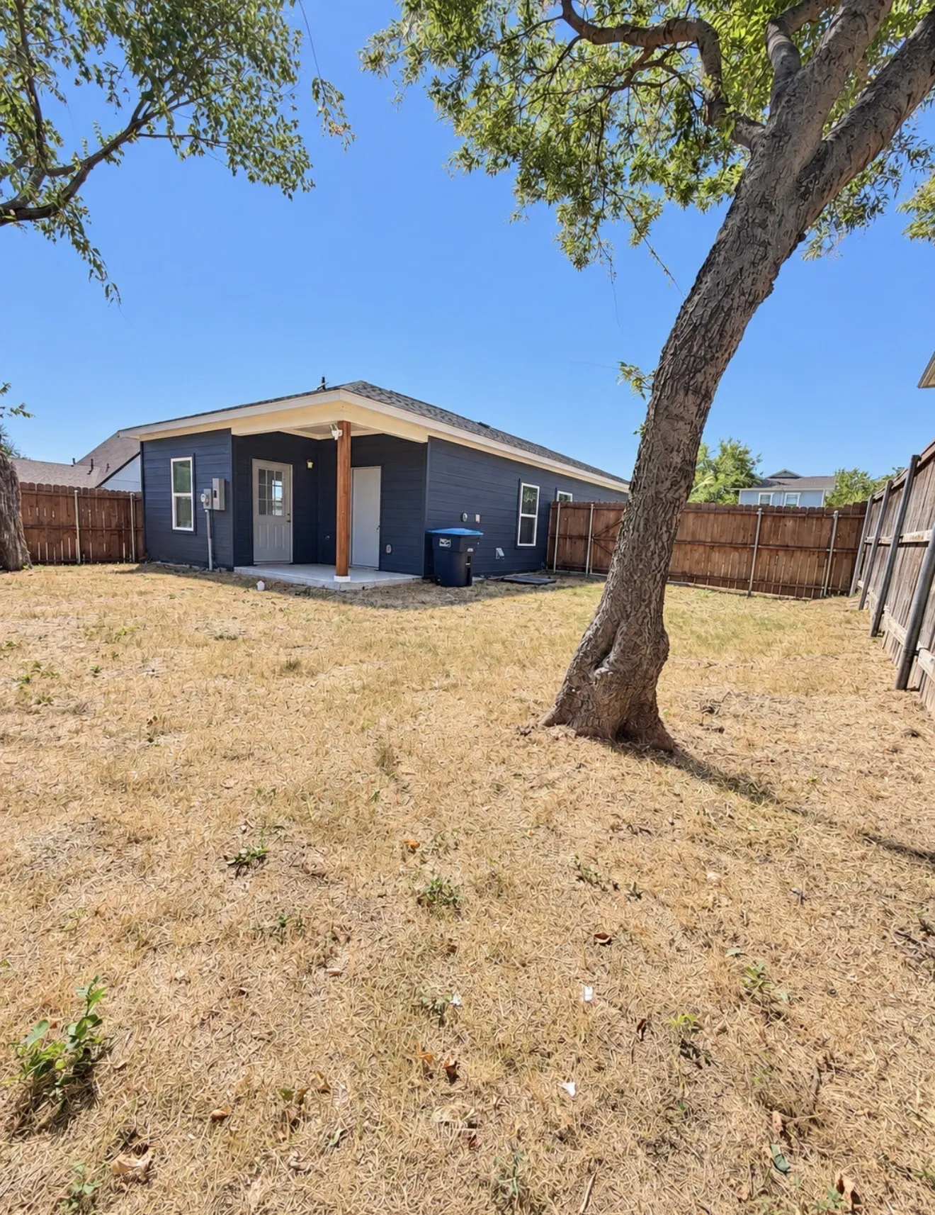 Single Family Residence For Sale in Tarrant County , 1137 Stella Street, Fort Worth, Texas 76104, 3 Bedroom, 2 Bathroom, Garage spaces, 1,200 Sqft, built in 2025, mls#21384041, Real Estate Agent in Fort Worth, Homes For Sale in Tarrant county, Homes For Sale in Fort Worth, Realtor in Fort Worth Texas, Real Estate Brokerage Independent Realty Texas, Luminita Cordes Realtor