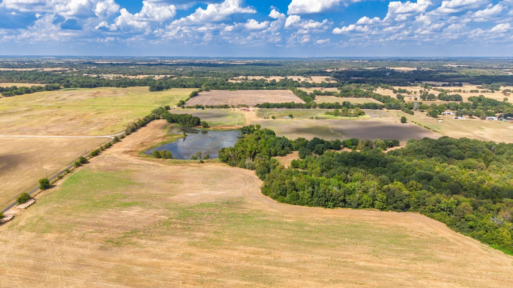 Farm For Sale in Hunt County , 7959 County Road 4823, Wolfe City, Texas 75496, 2 Bedroom, 2 Bathroom, Garage spaces, 1,200 Sqft, built in 2014, mls#21385401, Real Estate Agent in Wolfe City, Homes For Sale in Hunt county, Homes For Sale in Wolfe City, Realtor in Wolfe City Texas, Real Estate Brokerage Independent Realty Texas, Luminita Cordes Realtor
